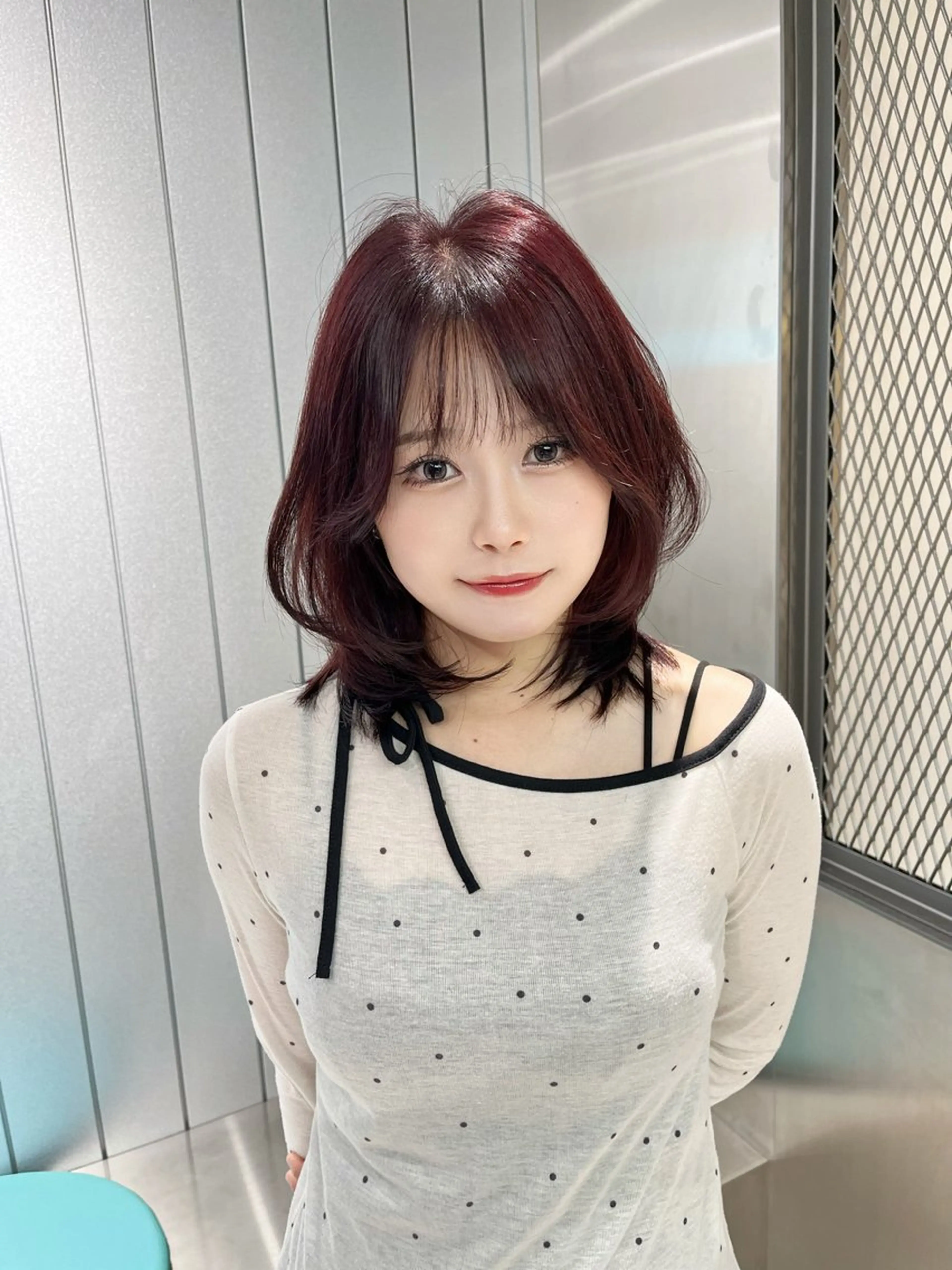 ミディアム カラー ブリーチ 透明感カラー ブリーチなしカラー ヘアカラー 佐渡優 365連勤する美容師のヘアスタイル