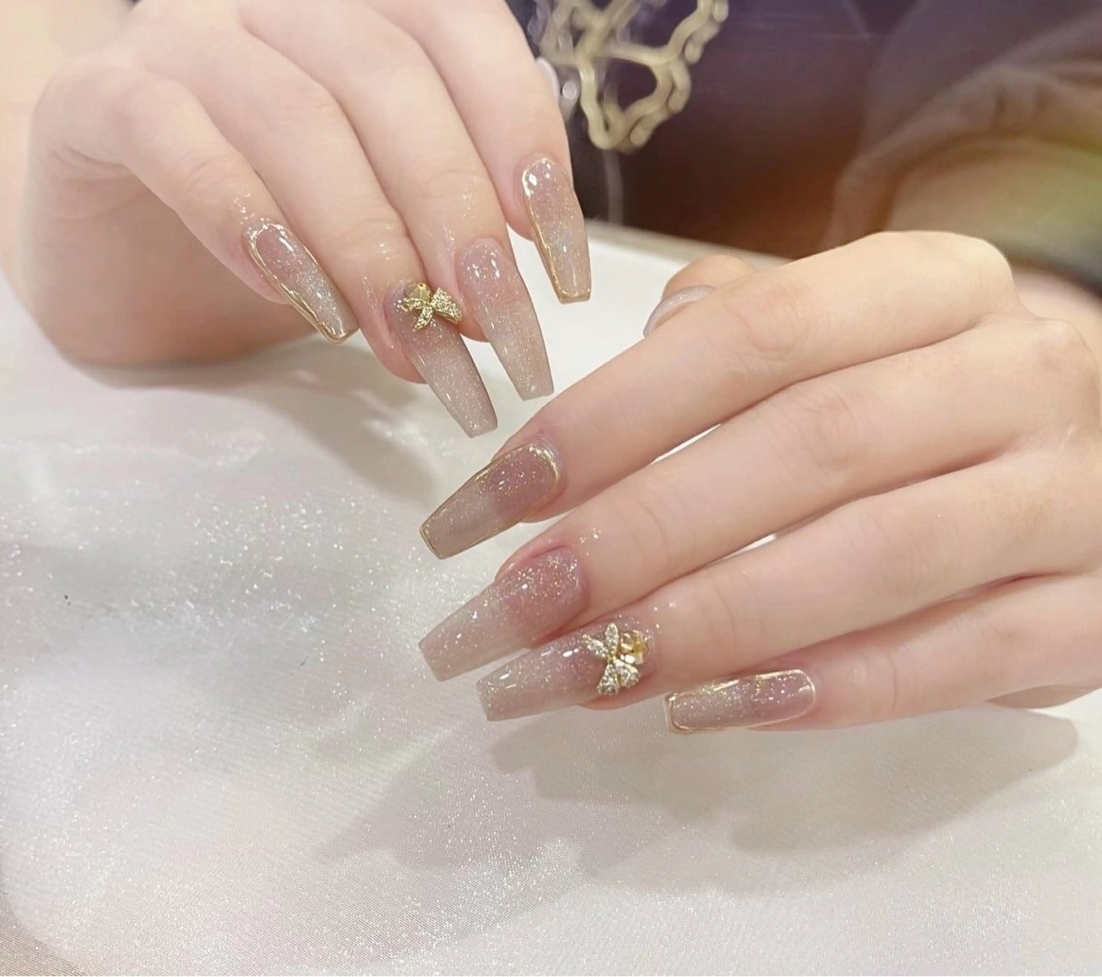 ネイル 長さ出し フレンチネイル グラデーション 卒業式 マグネットネイル ハンドネイル MIHANA NAILのネイルデザイン