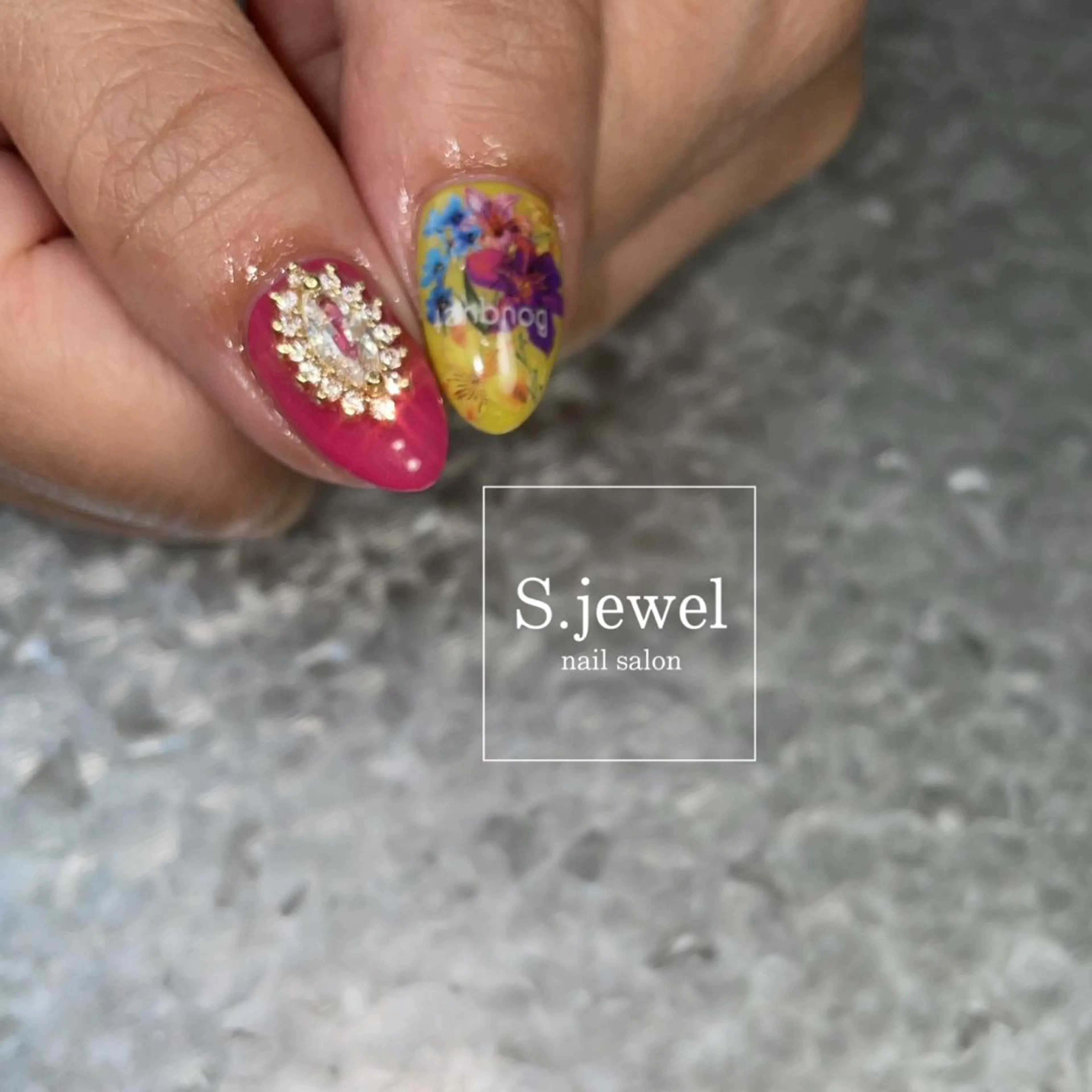 ネイル S. JEWELのネイルデザイン