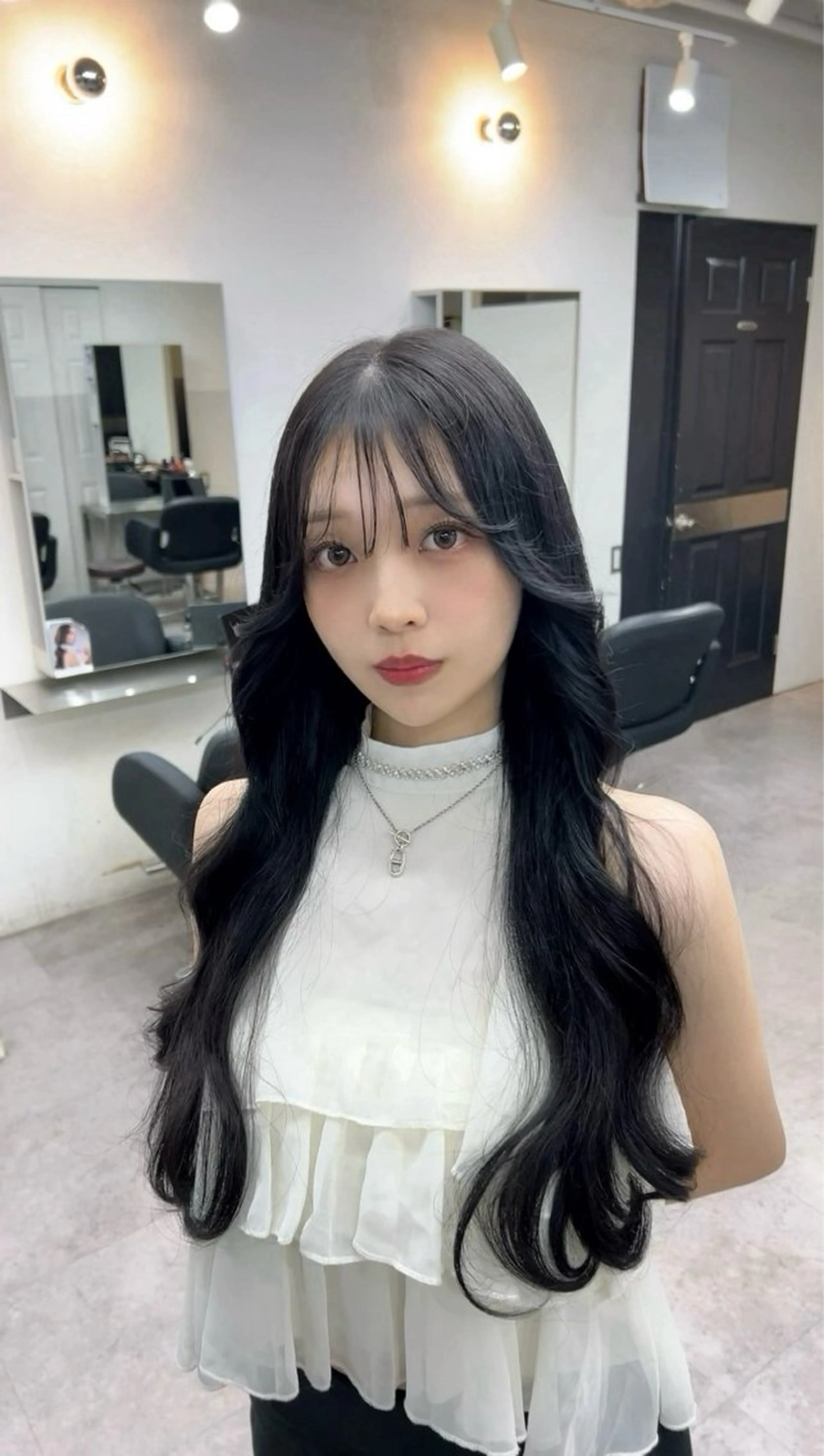 【ダメージが気になる方へ】✨カット✂️+透明感カラー+🫧高濃度SILKERA5G🫧"集中補修"Tr付きの写真