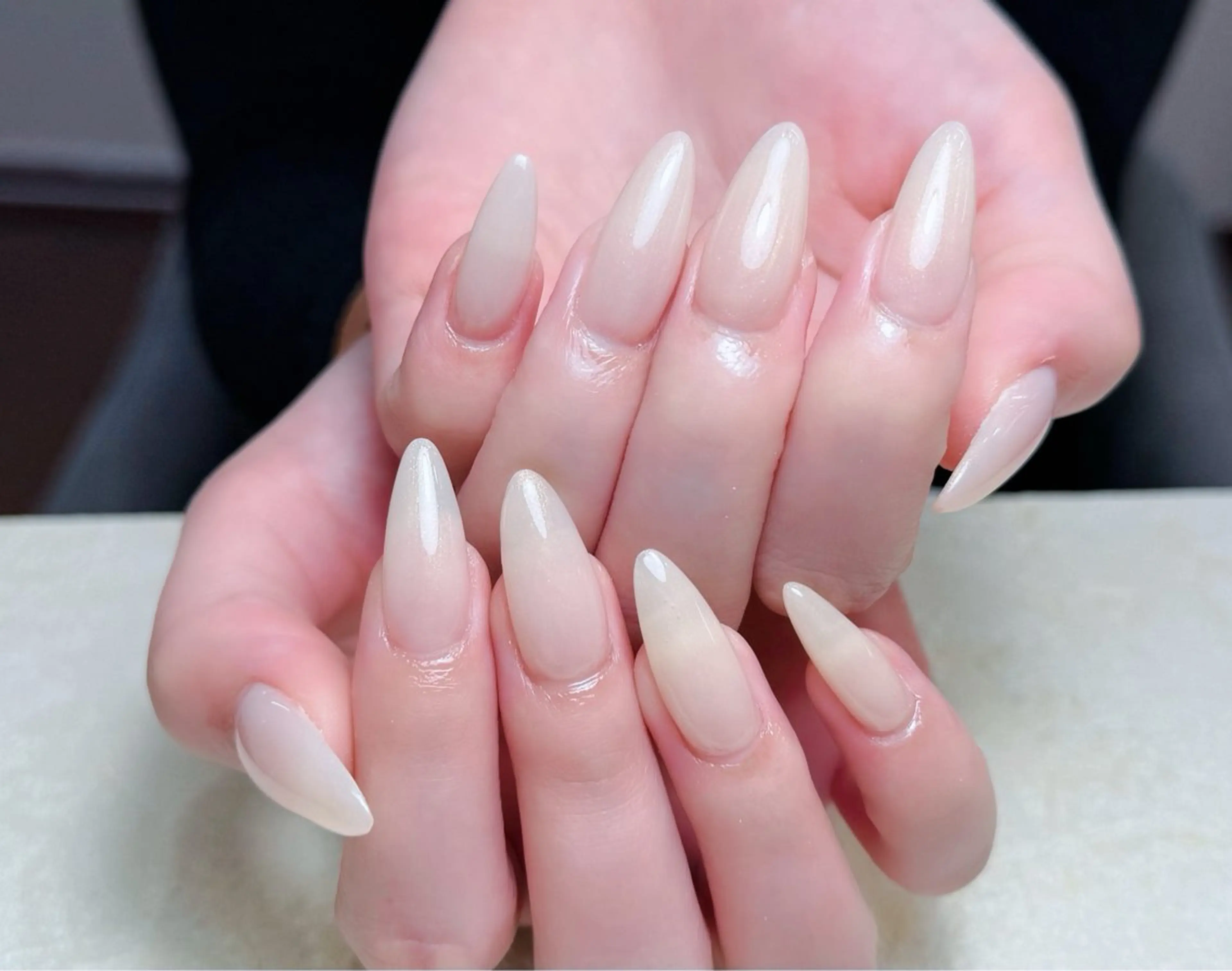 ネイル オーロラネイル 長さ出し フットネイル フレンチネイル ジェルネイル ハンドネイル 中野駅から2分 MEO NAILのネイルデザイン