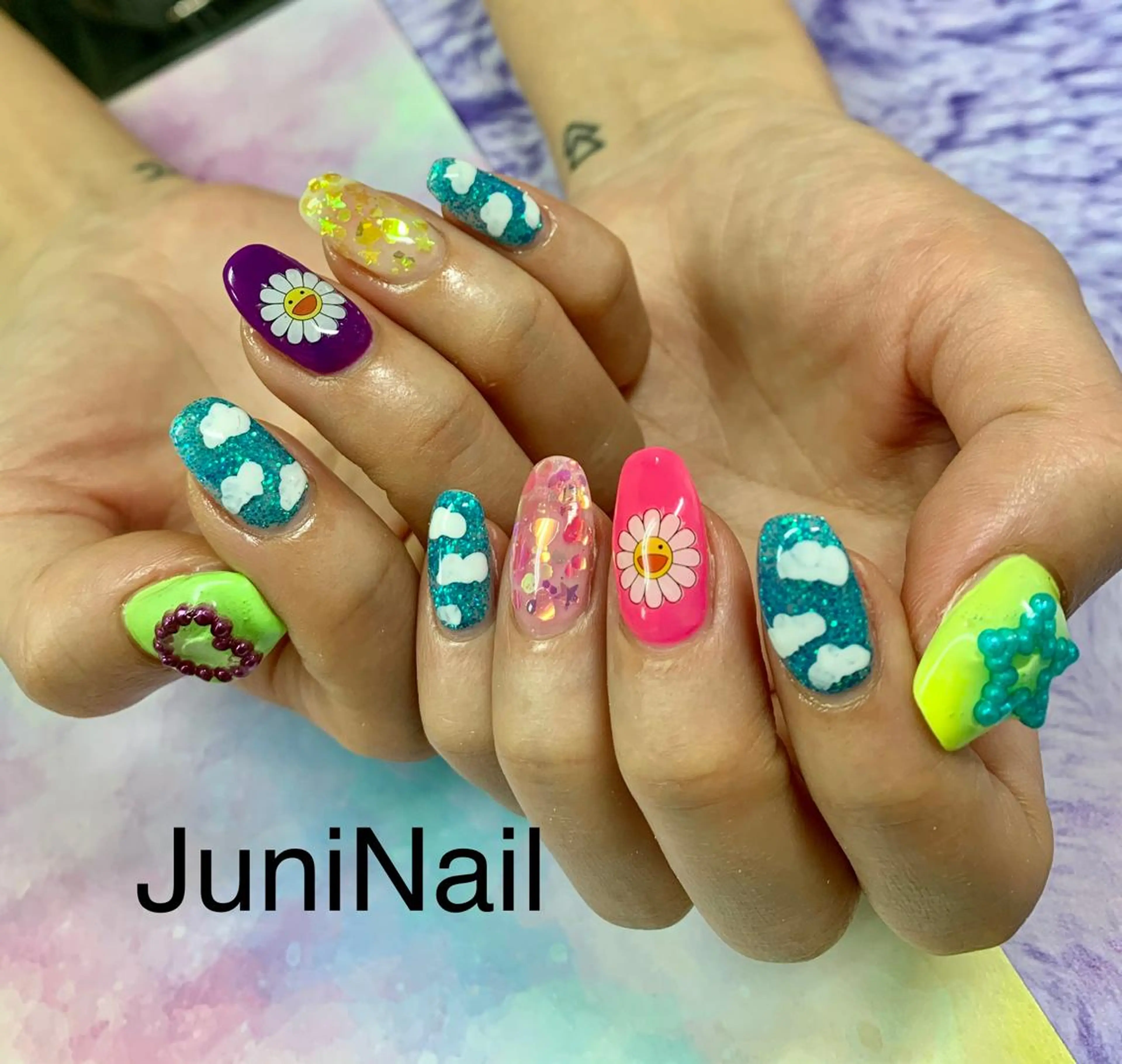 ネイル ハンドネイル JuniNail 주니네일🇰🇷suのネイルデザイン