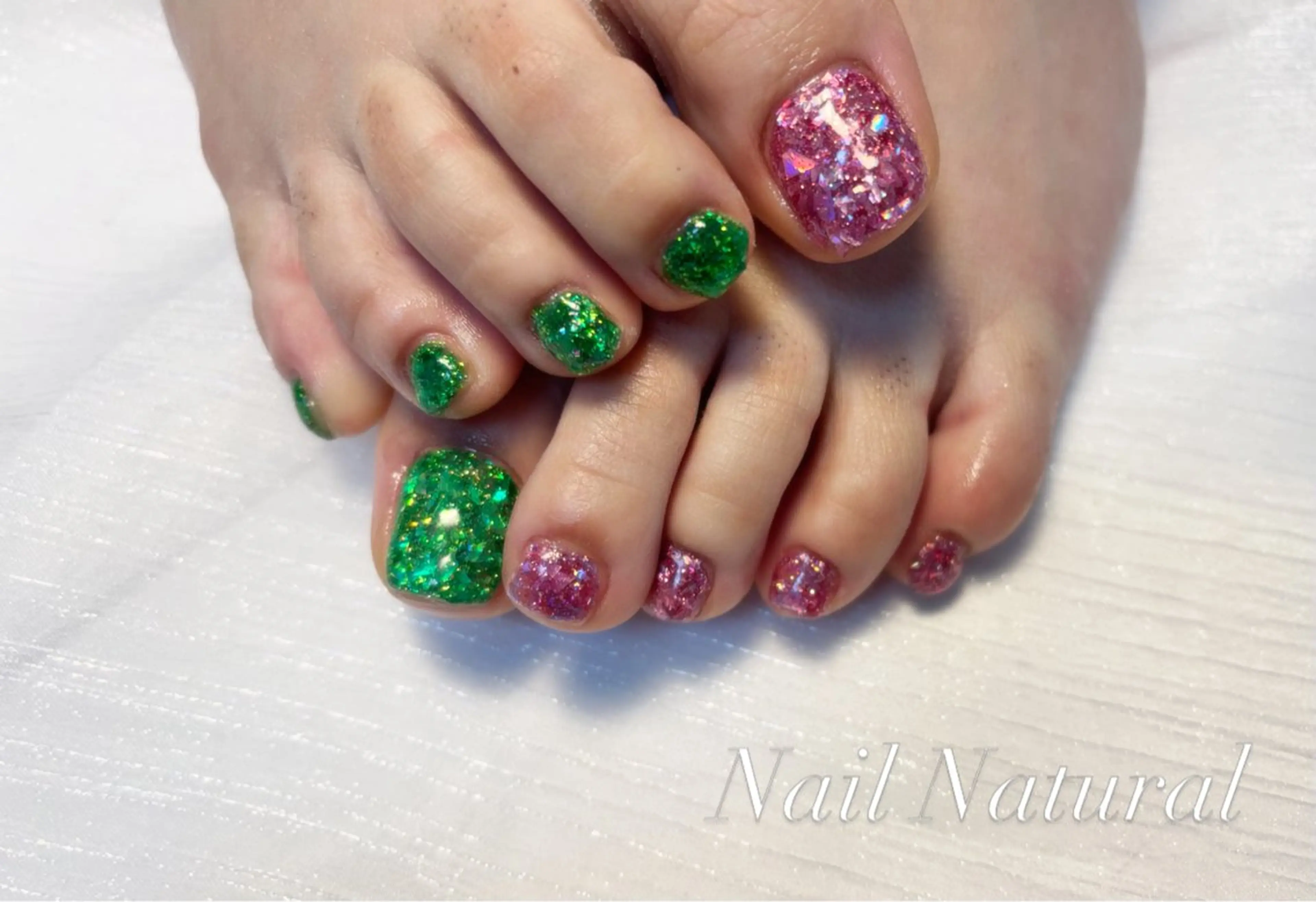 ネイル フレンチネイル 持ち込み 春ネイル フットネイル Nail salon Natulalのネイルデザイン