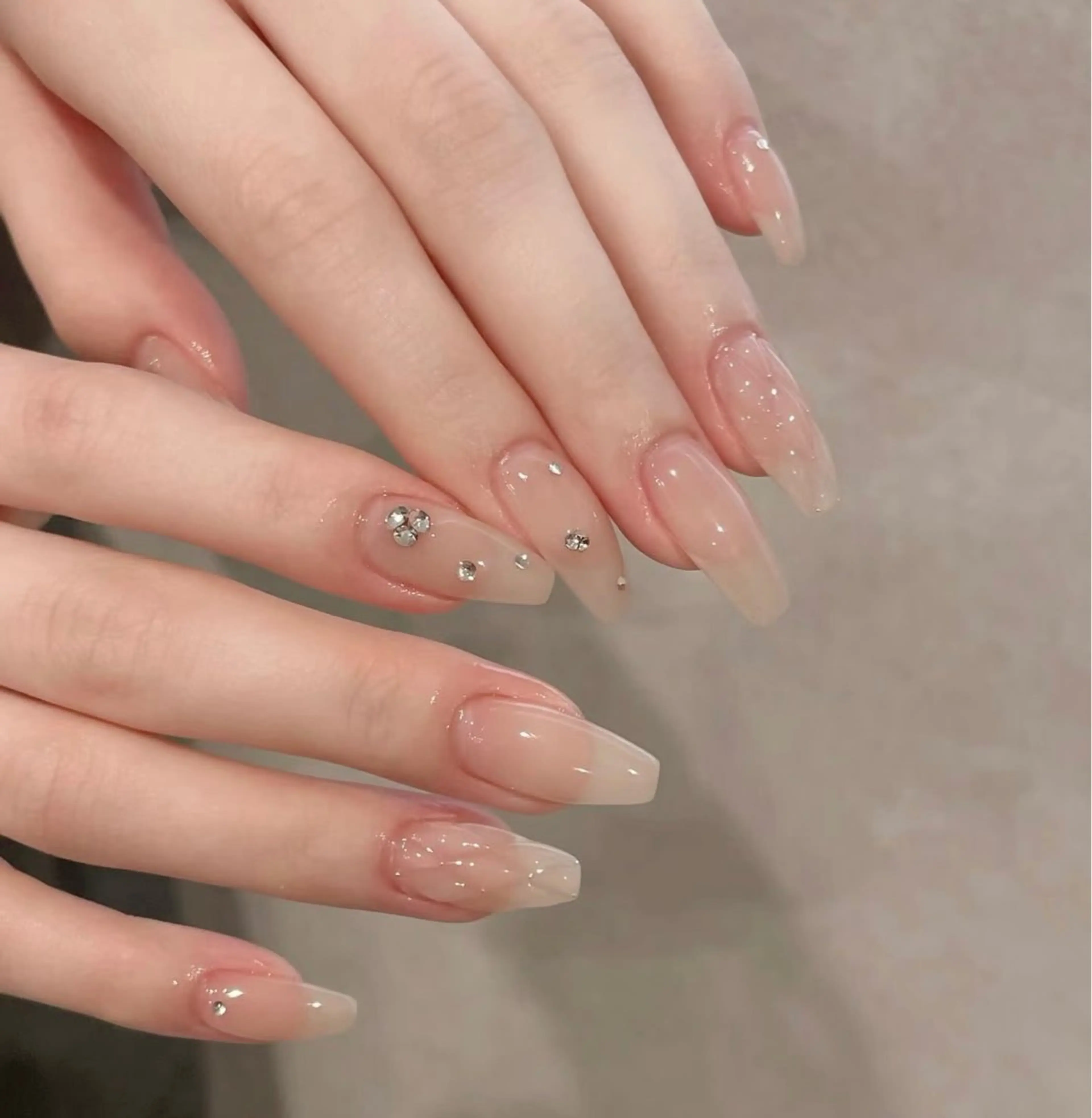 ネイル ハンドネイル Venus nail チップ長さだし専門店のネイルデザイン