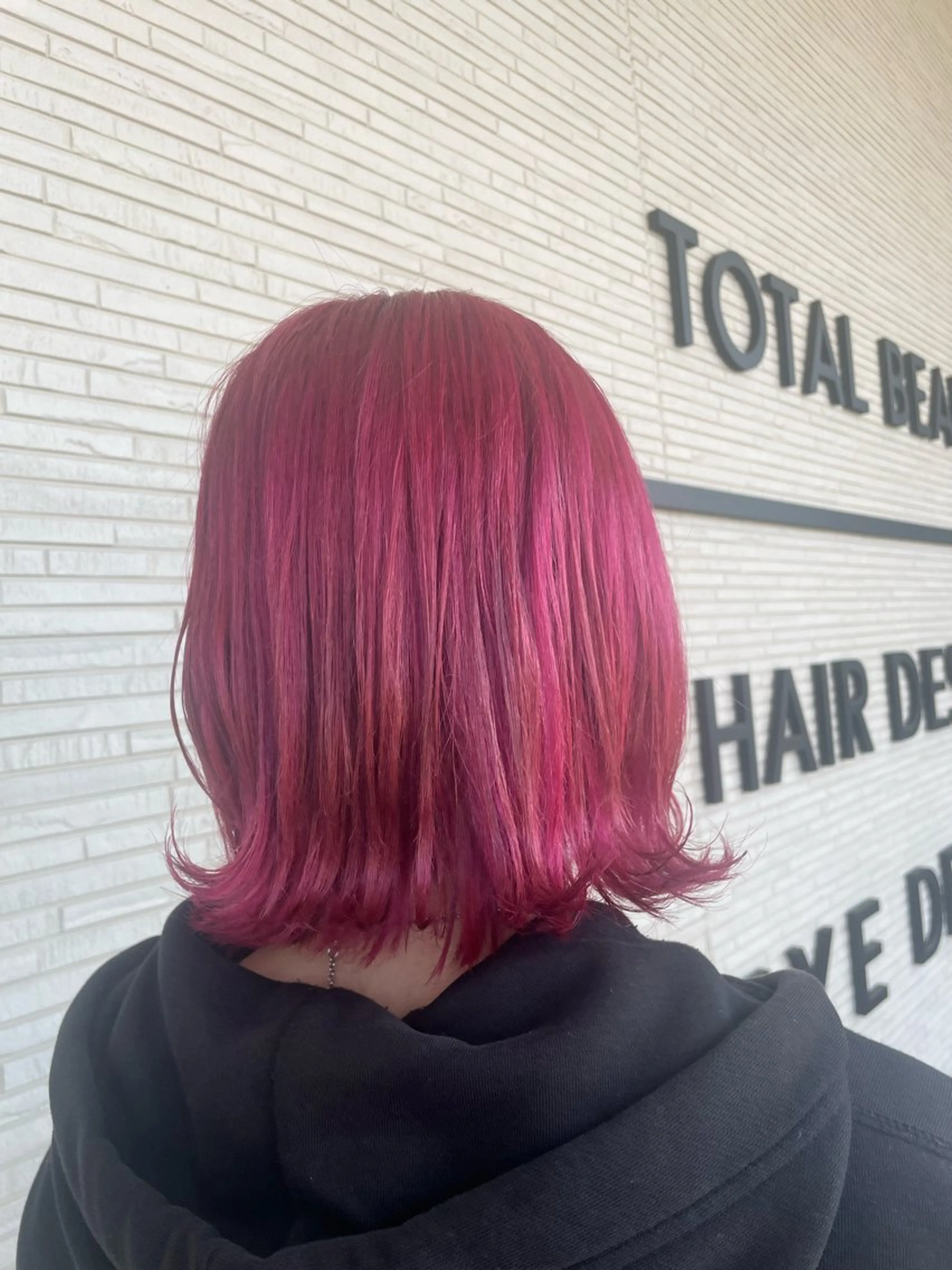 カラー ピンクカラー EARTH富山婦中店 2026新卒20万〜のヘアスタイル