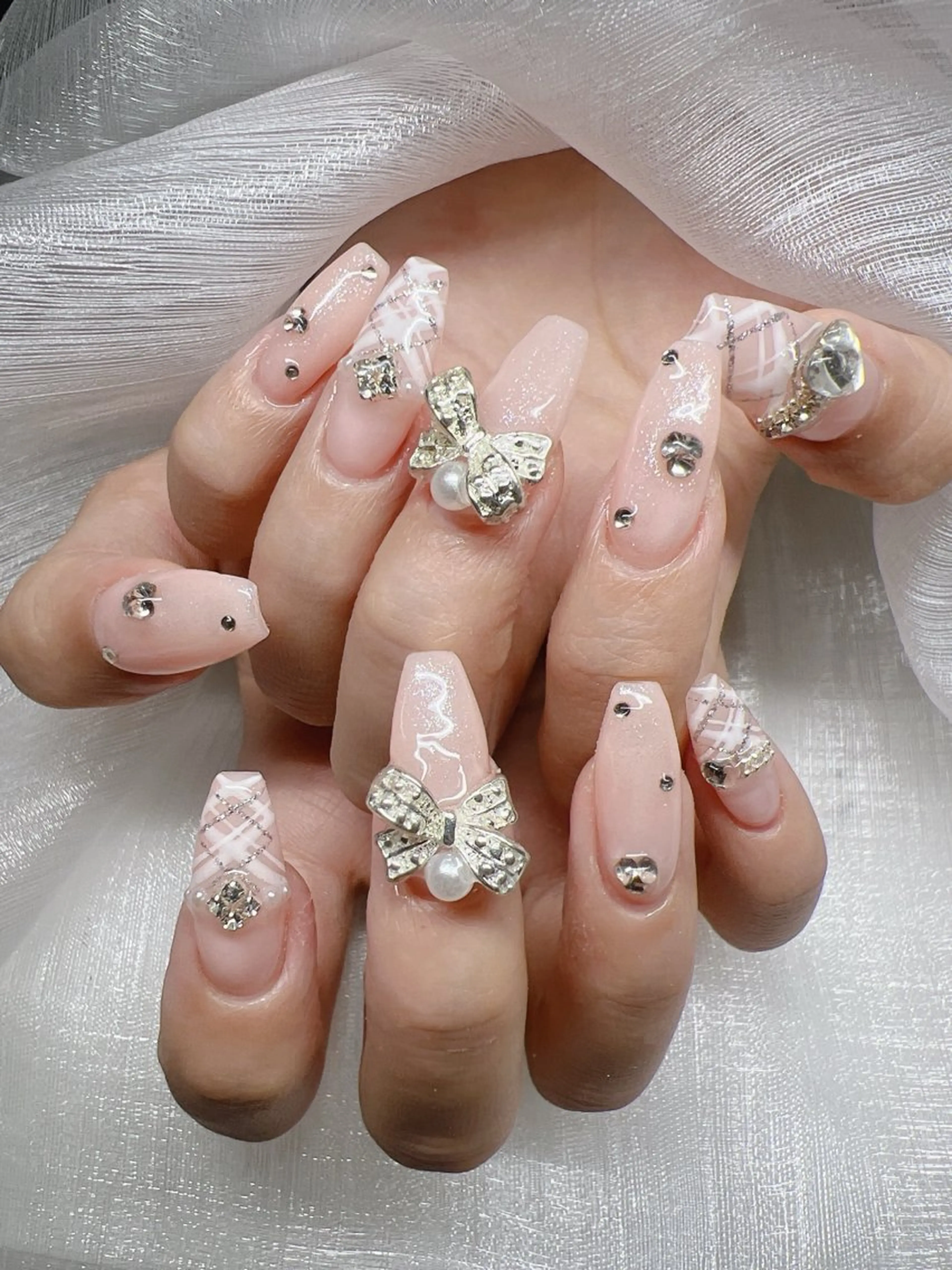 ネイル ハンドネイル Lee Nails チップ長さだし専門店のネイルデザイン