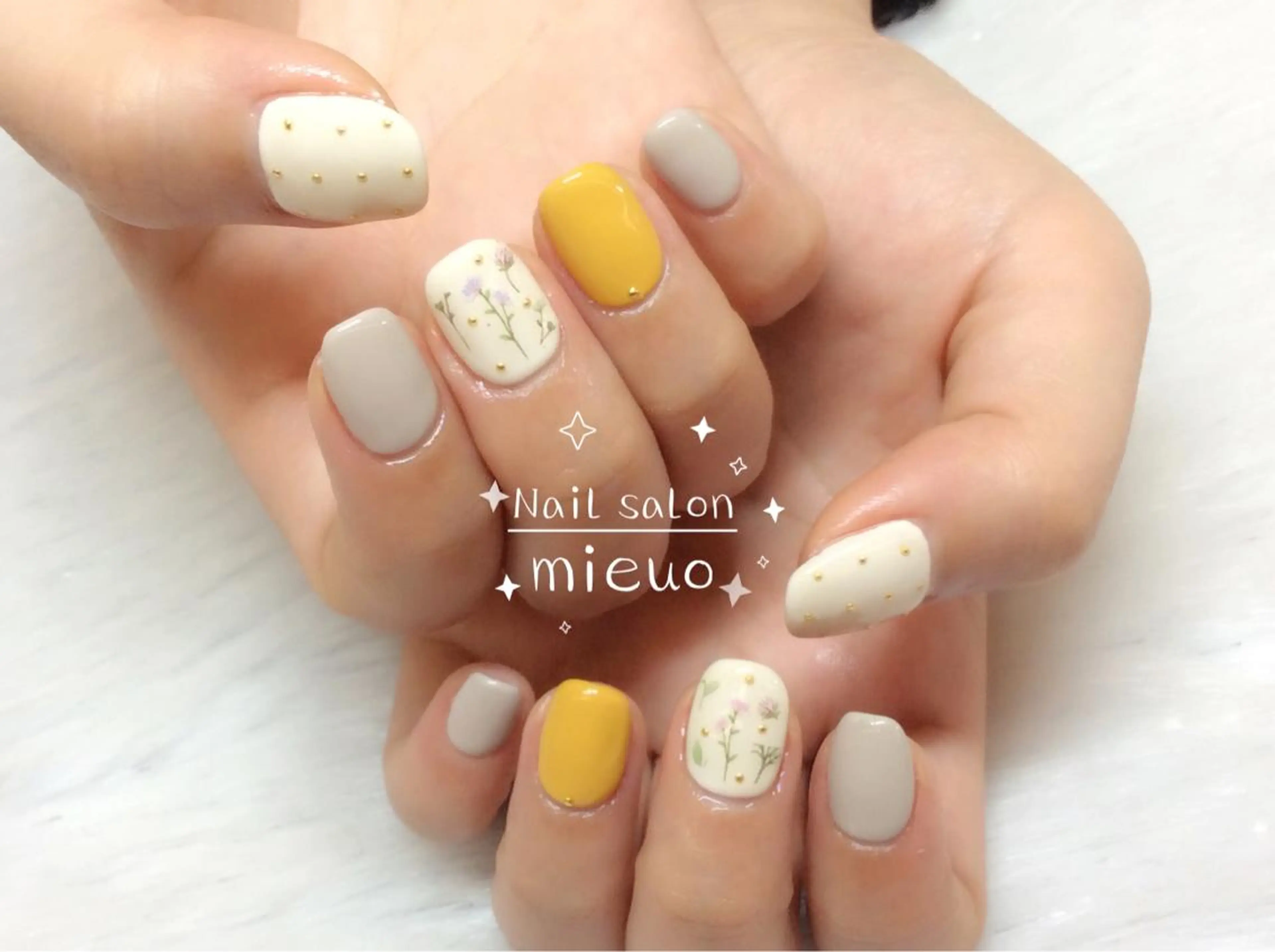 ネイル ハンドネイル ネイルサロン ミューオのネイルデザイン