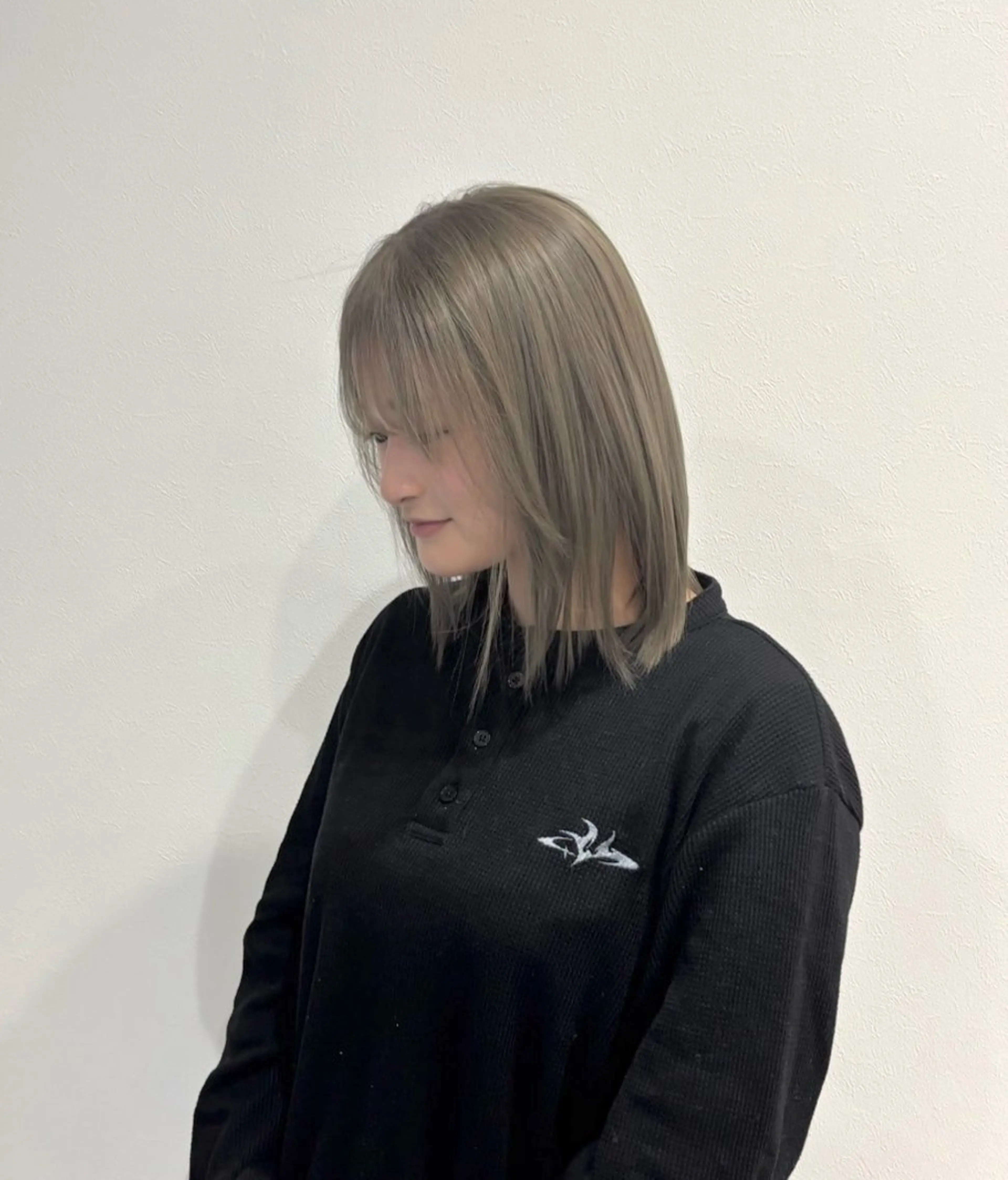 カラー LUMINOUS所属・Chika -Luminous-のヘアスタイル