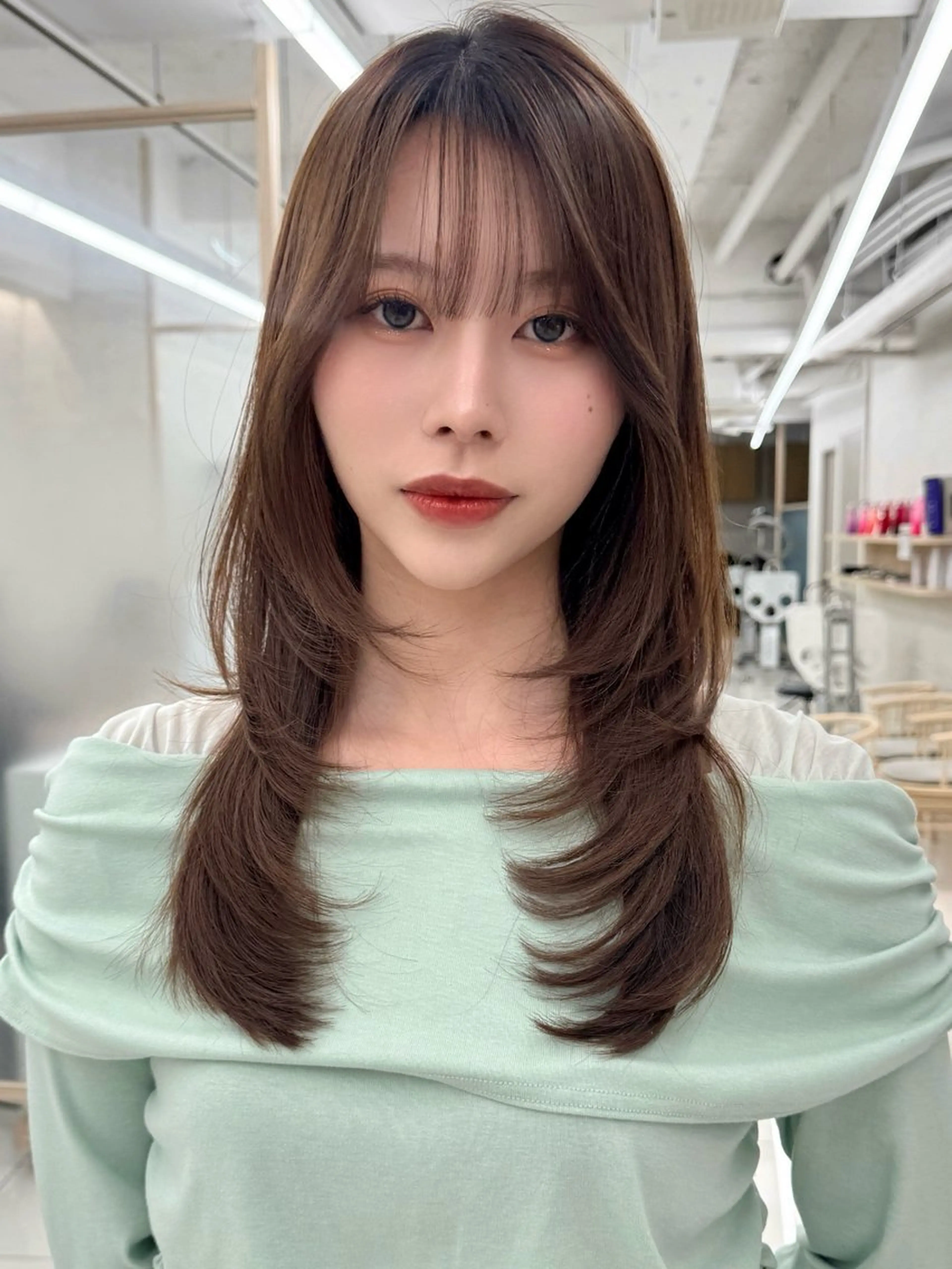 ロング 三鷹で1番ショート ボブをカットする新谷のヘアスタイル