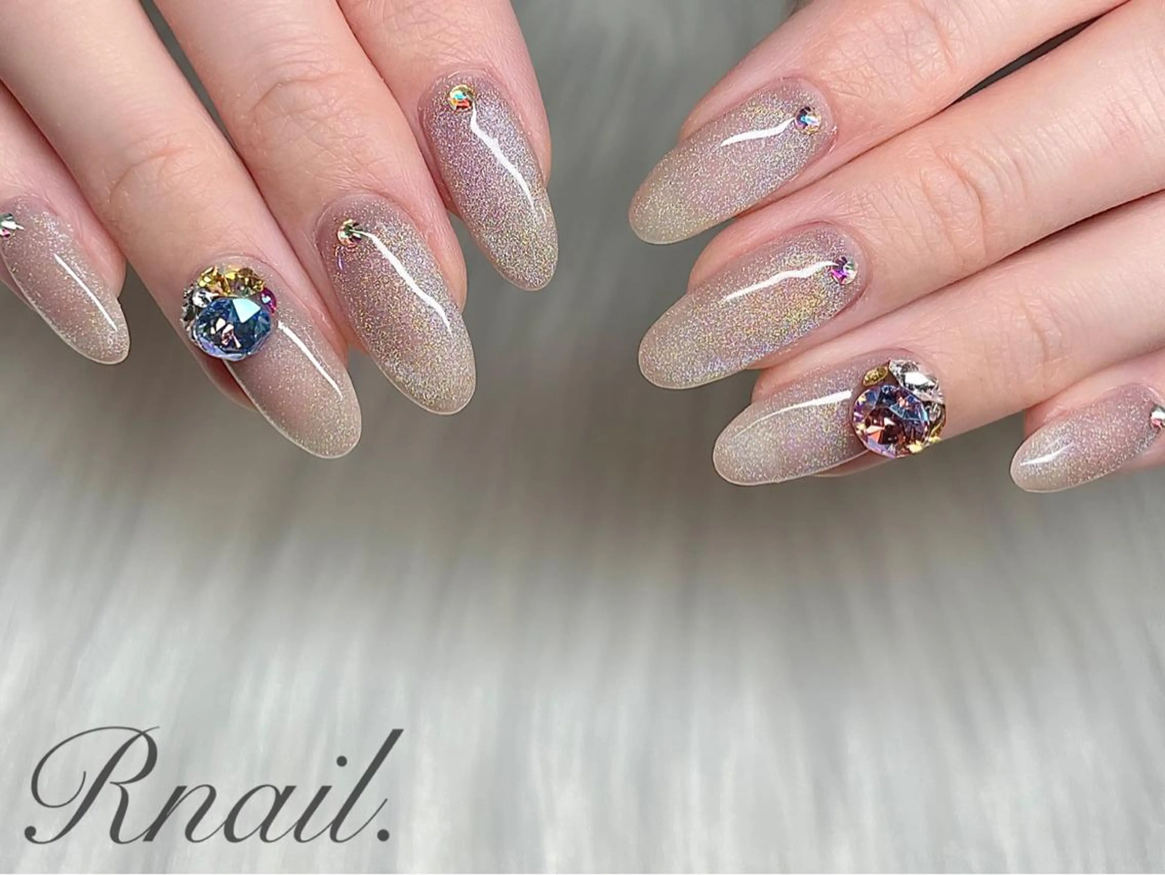 ネイル マグネットネイル ストーンネイル ハンドネイル R nail.のネイルデザイン