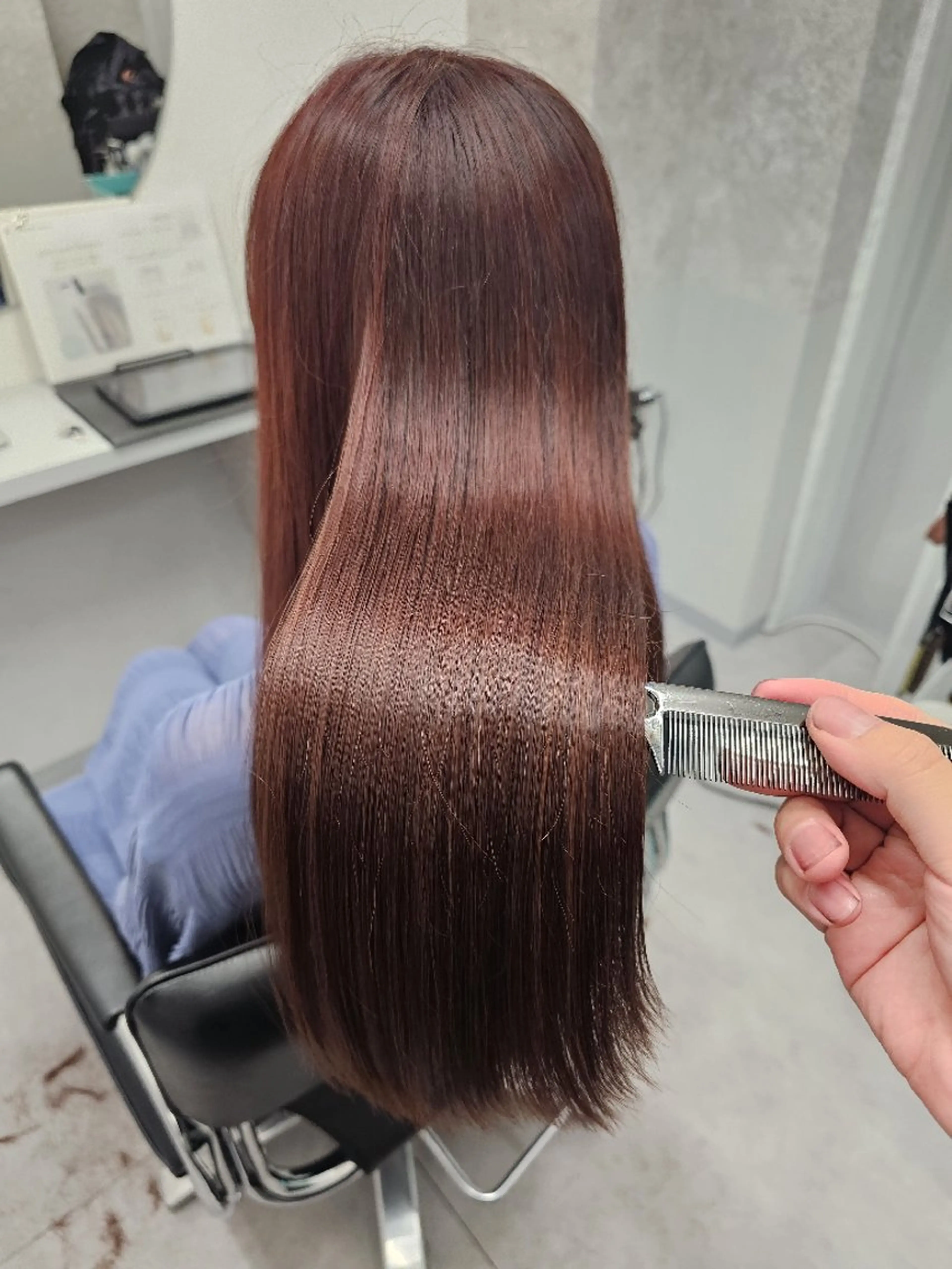 セミロング カラー 髪質改善 縮毛矯正 【髪質改善美容師】t occa茨木篠原健太のヘアスタイル