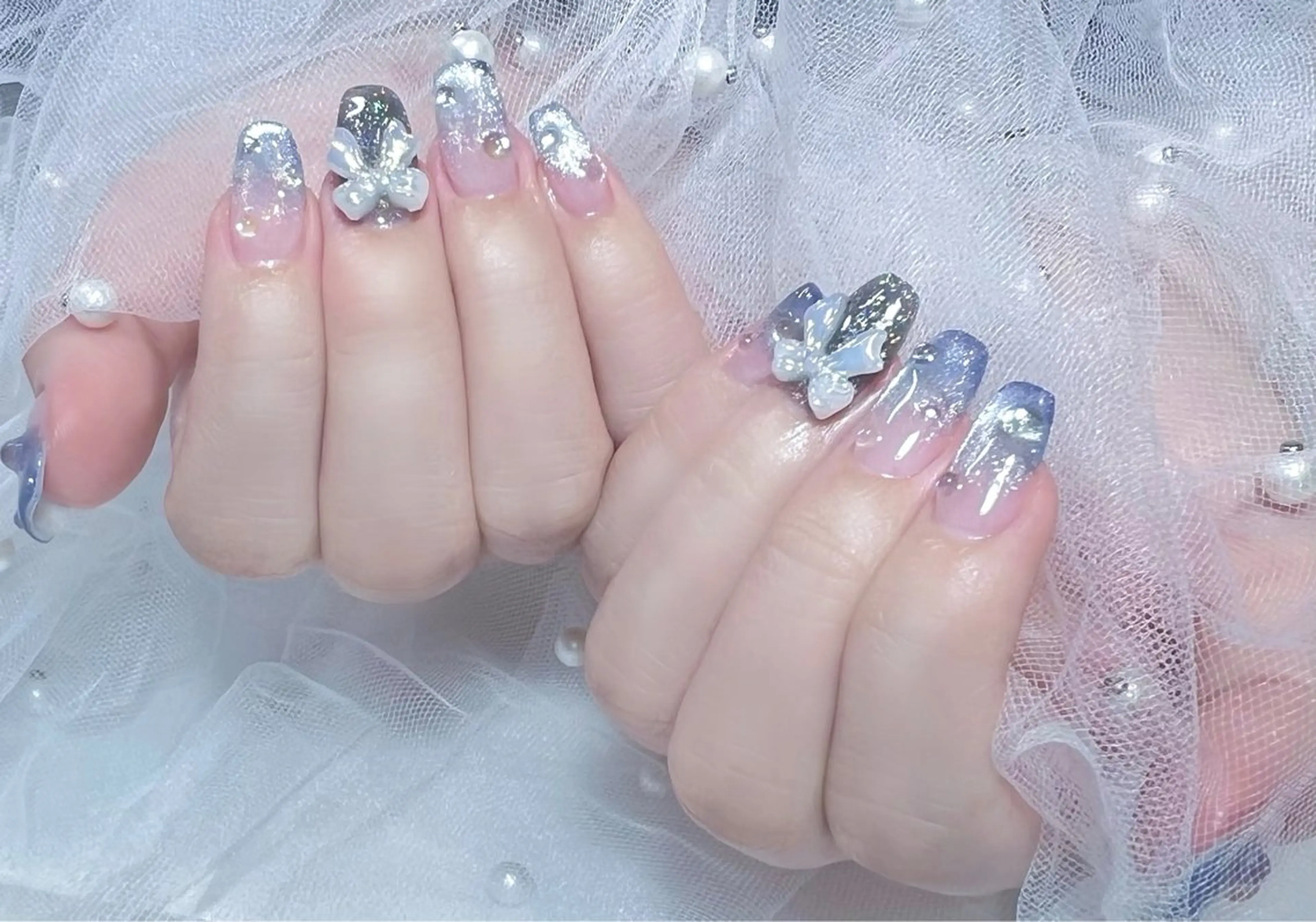 ネイル グラデーション 韓国ネイル マグネットネイル ワンカラーネイル ワンホンネイル Chat　noir所属・【chatnoir】 MIYUのネイルデザイン