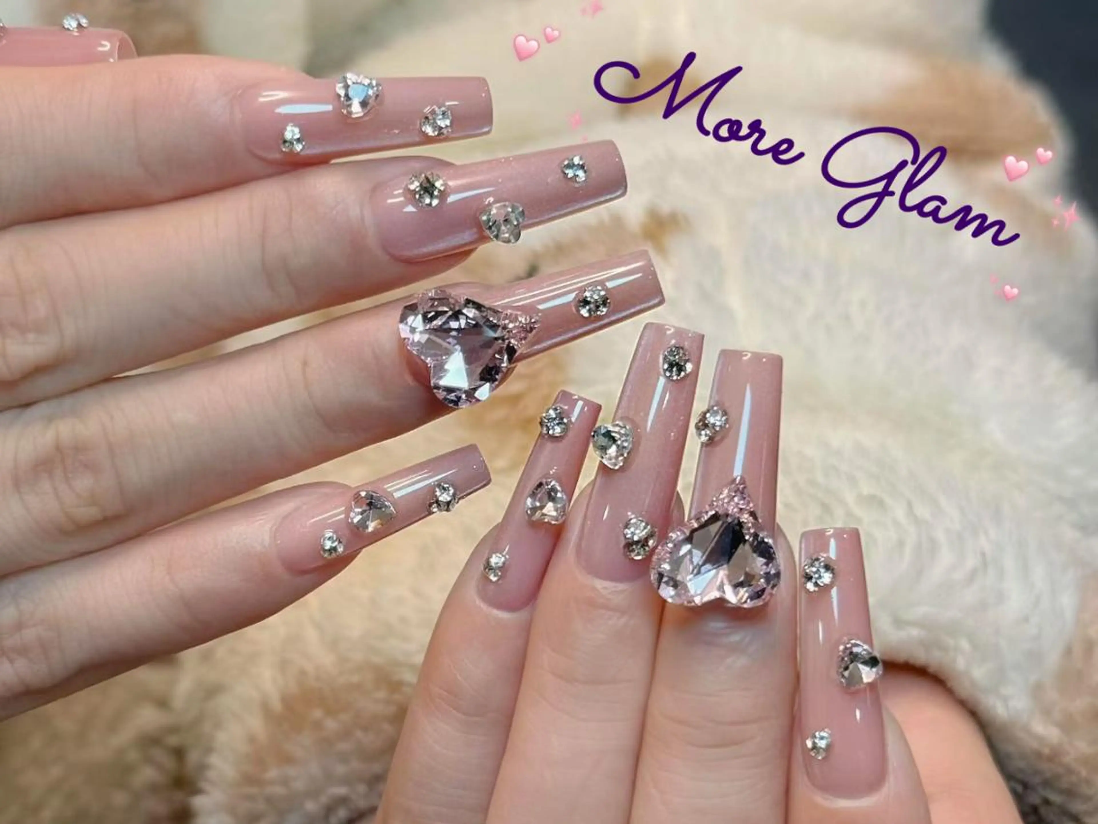 ネイル 長さ出し フットネイル フレンチネイル ジェルネイル ガラスフレンチ More Glam 池袋東口店のネイルデザイン