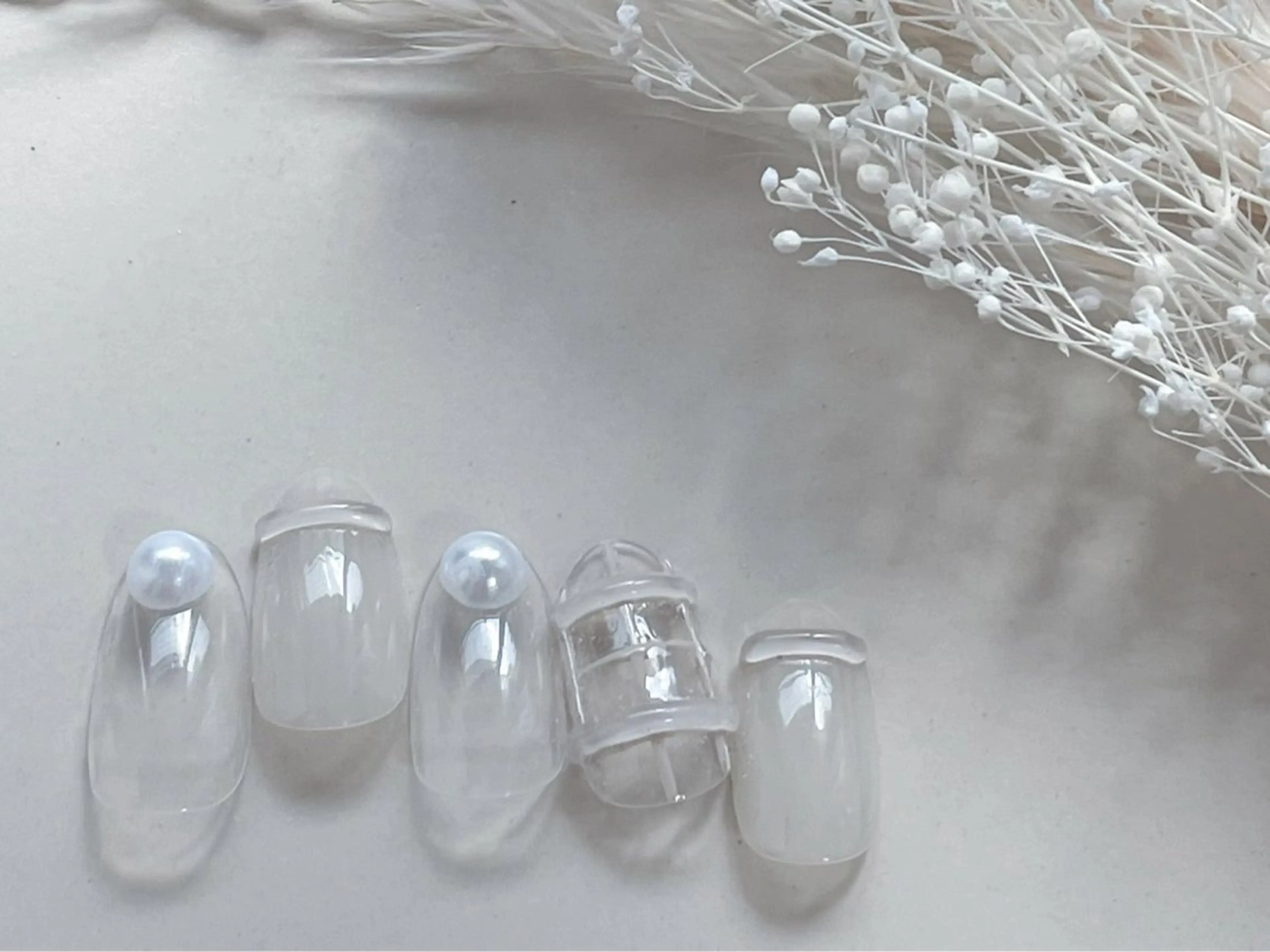 ネイル オーロラネイル フラワーネイル フットネイル フレンチネイル ジェルネイル mogunail &blowのネイルデザイン