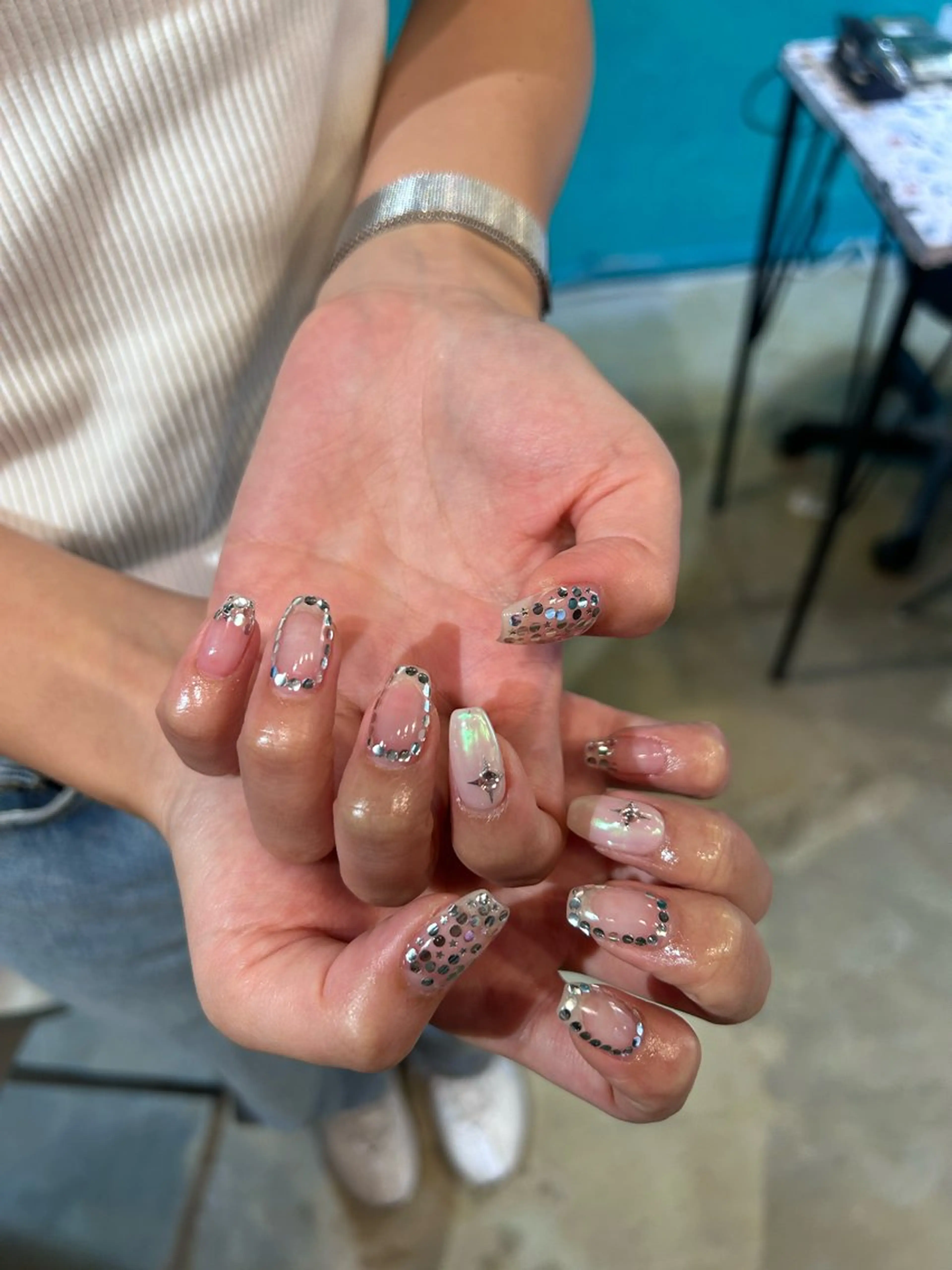 ネイル キラキラオメメ みずなのネイルデザイン