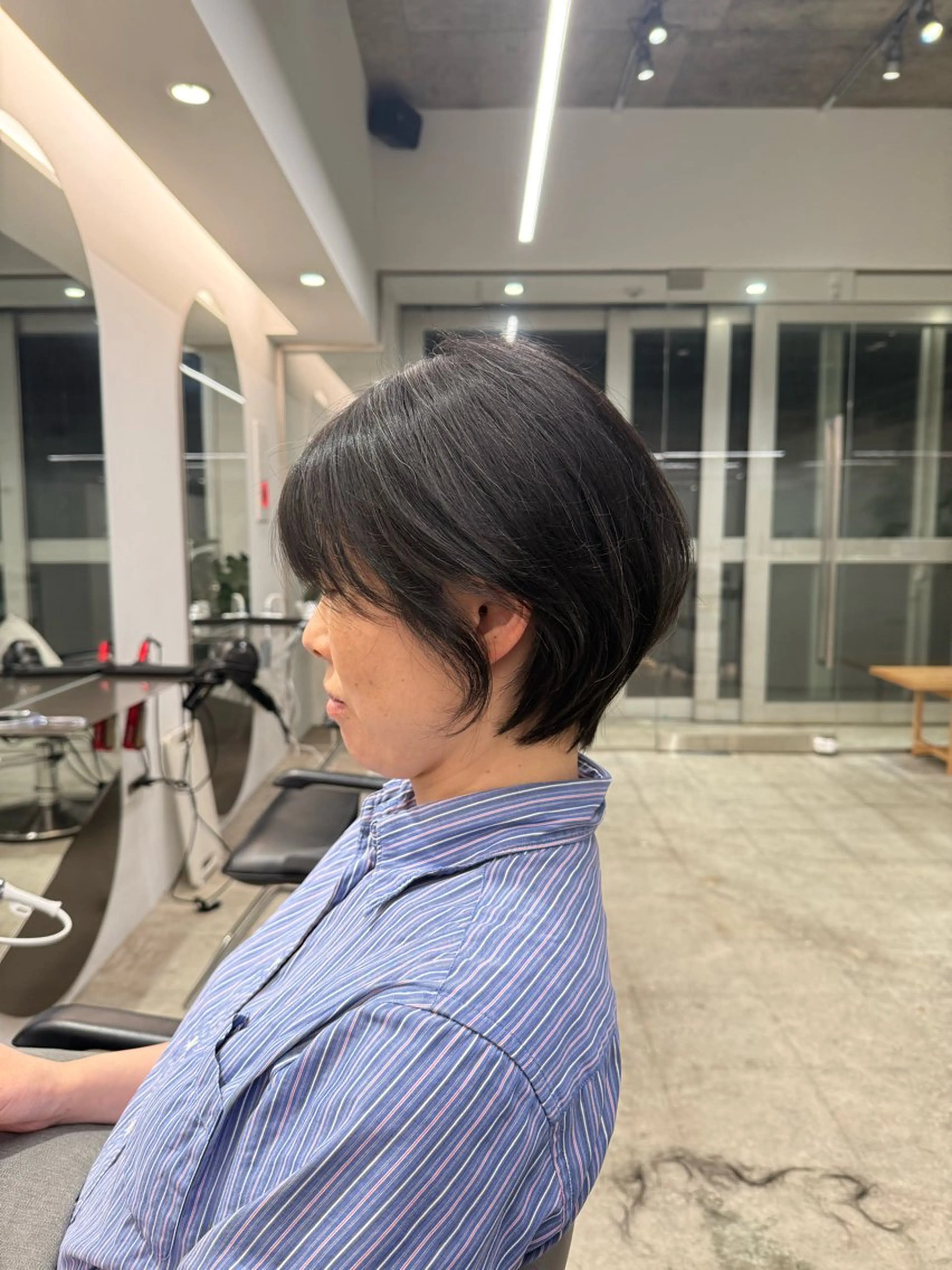 🌈ショート カット+白髪染め+艶トリートメントの写真