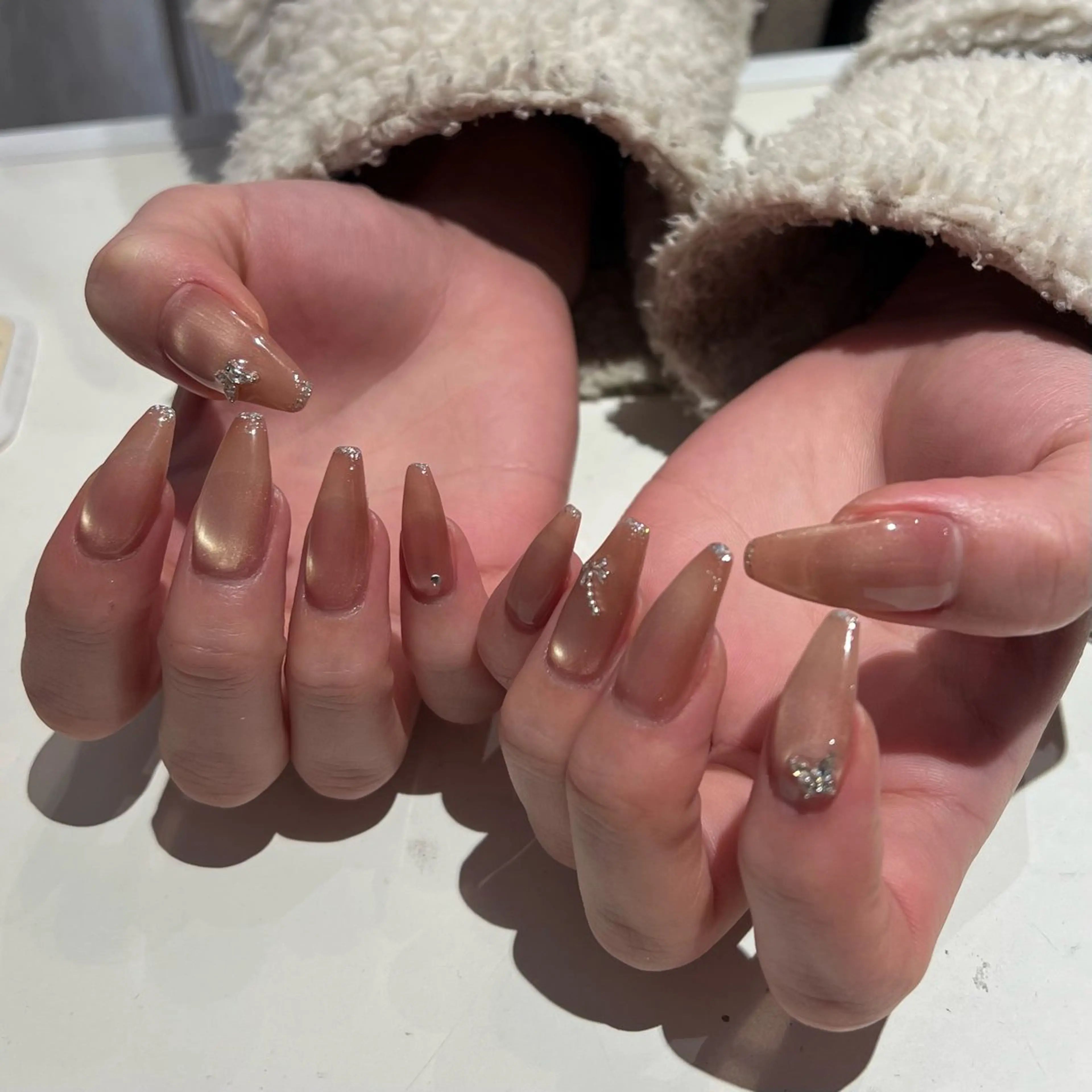 ネイル ハンドネイル 高橋 麻里子のネイルデザイン