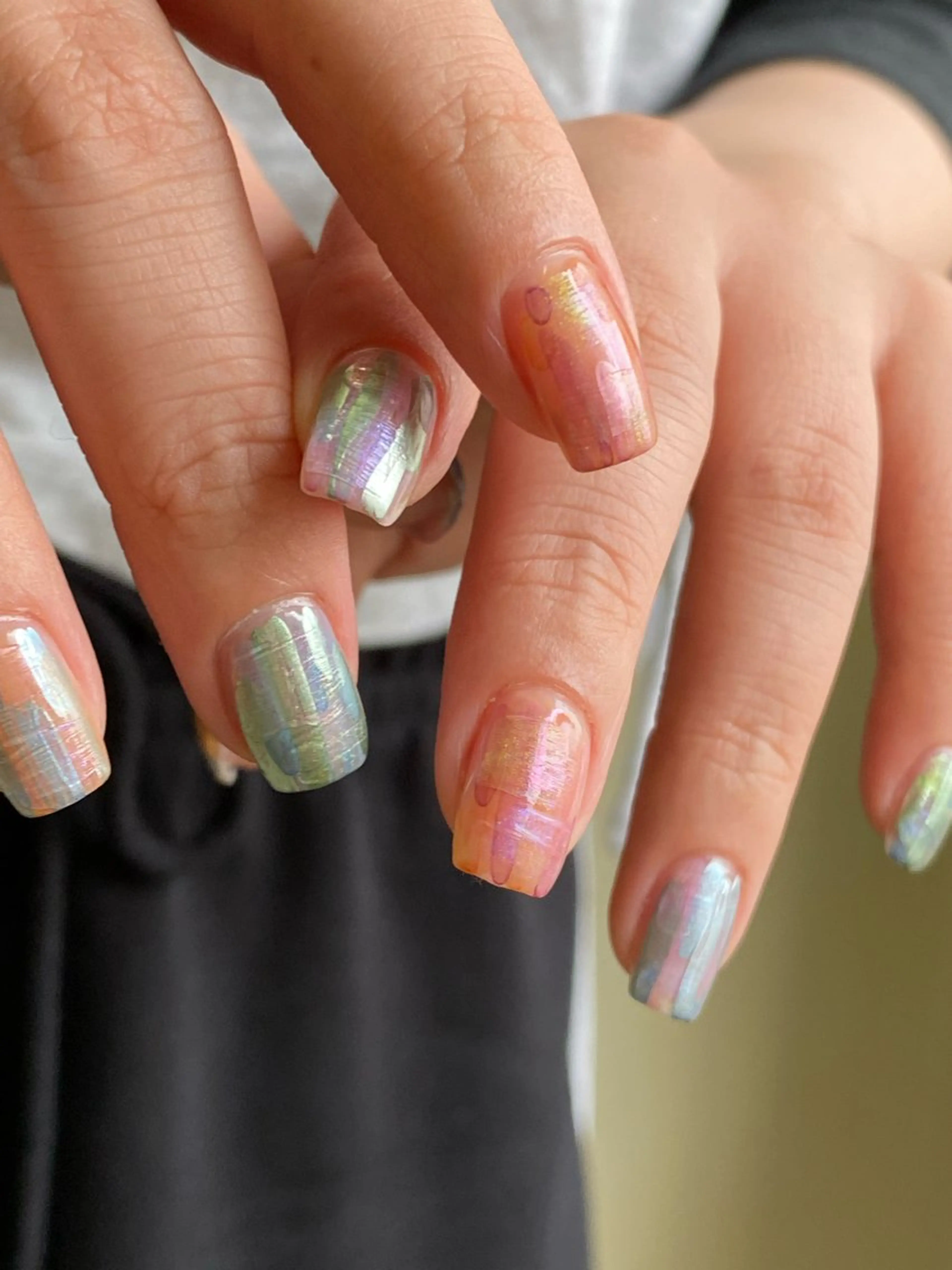 ネイル 成人式 フレンチネイル ジェルネイル ガーリー マグネットネイル ハンドネイル 草加ニュアンスネイル 🌚hersのネイルデザイン