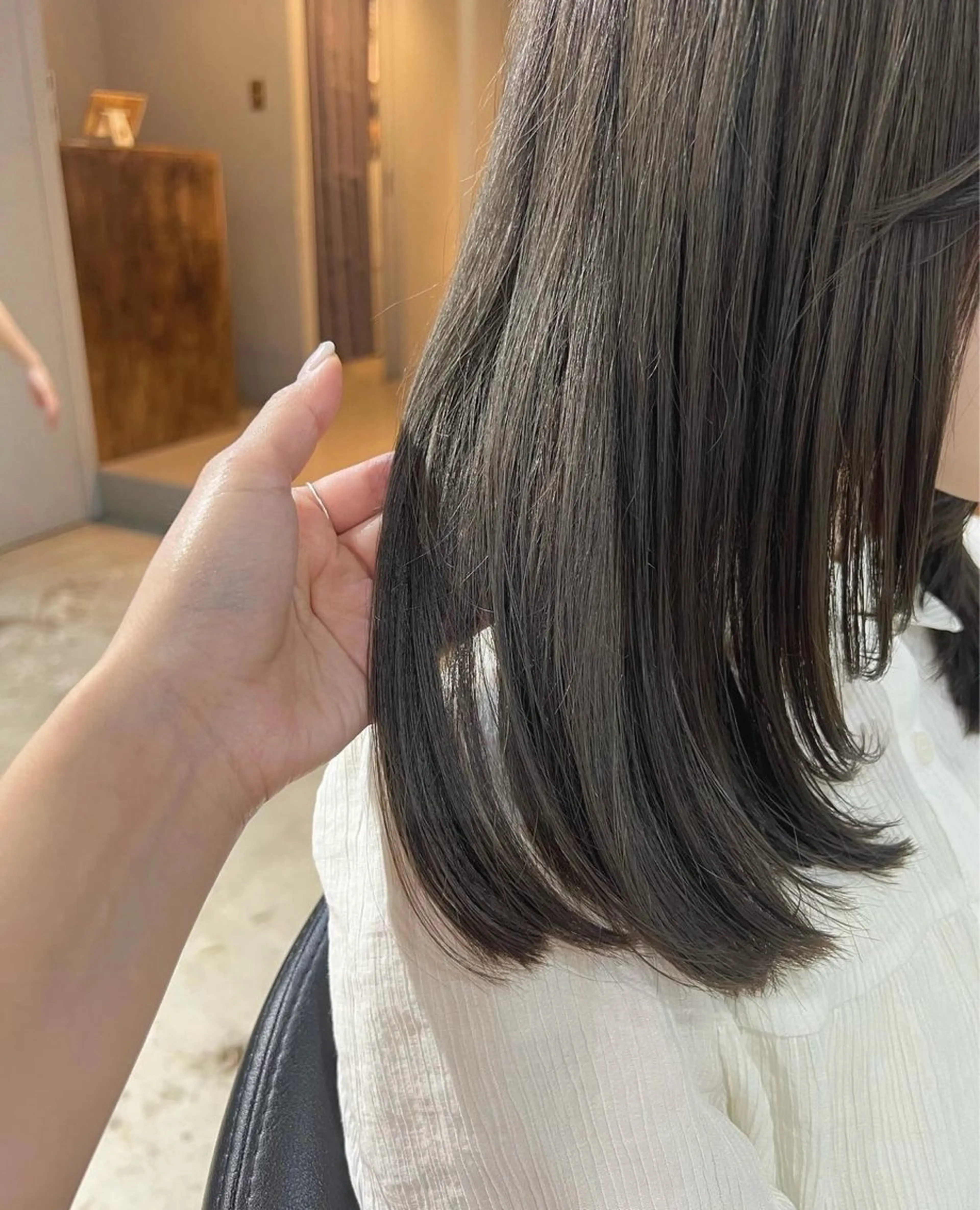 ミディアム カラー ヘアカラー トリートメント akane/ボブ /ブラウンベージュのヘアスタイル