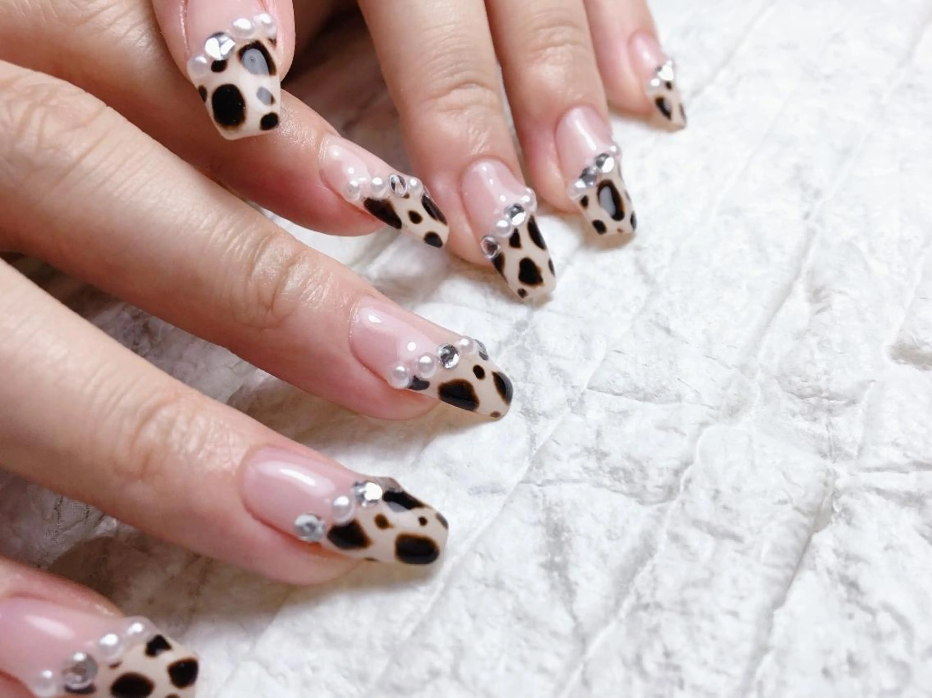 ネイル ハンドネイル ハンドケア 佐藤 結衣のネイルデザイン