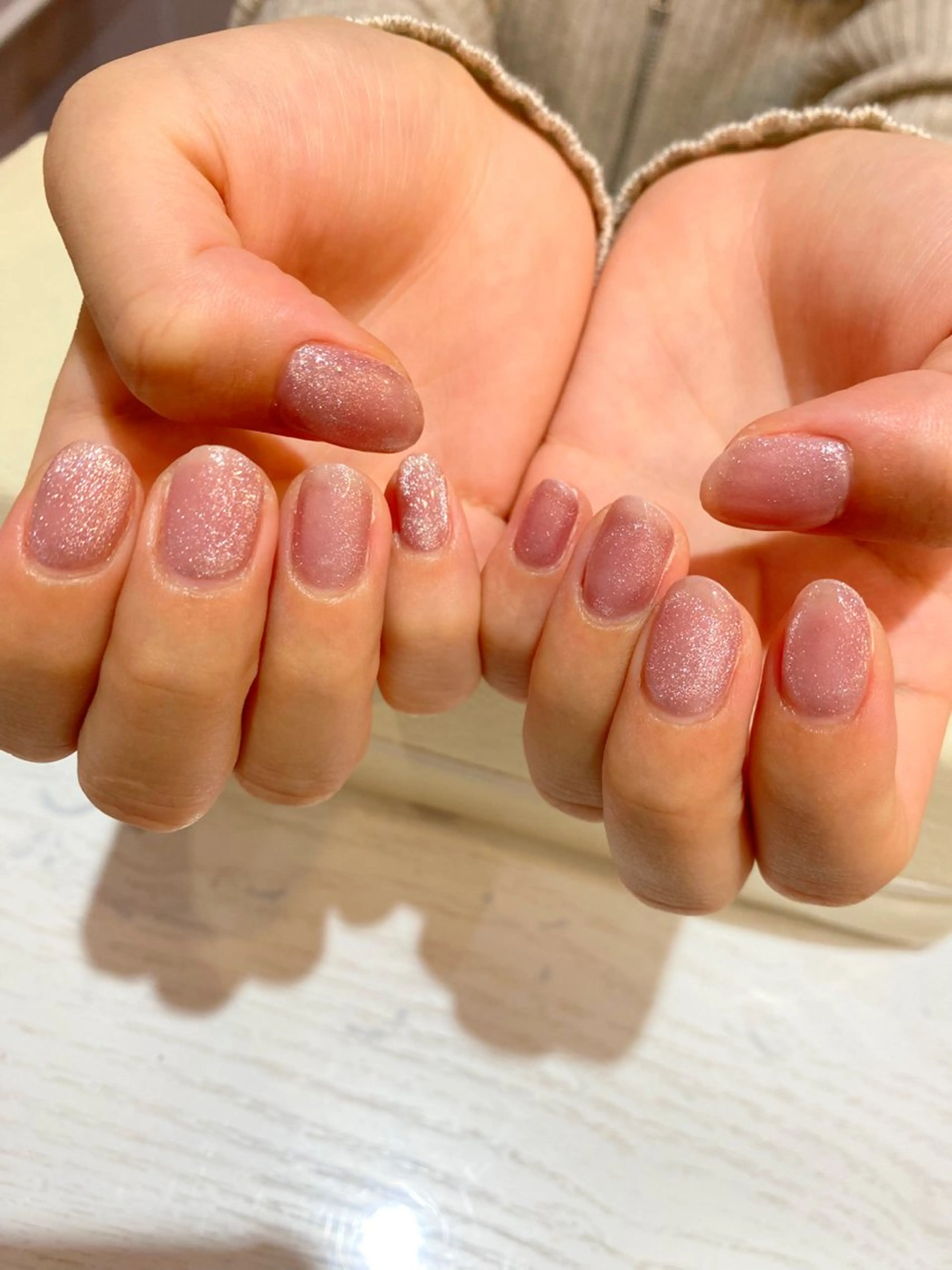 ネイル マグネットネイル Nest 岩崎のネイルデザイン