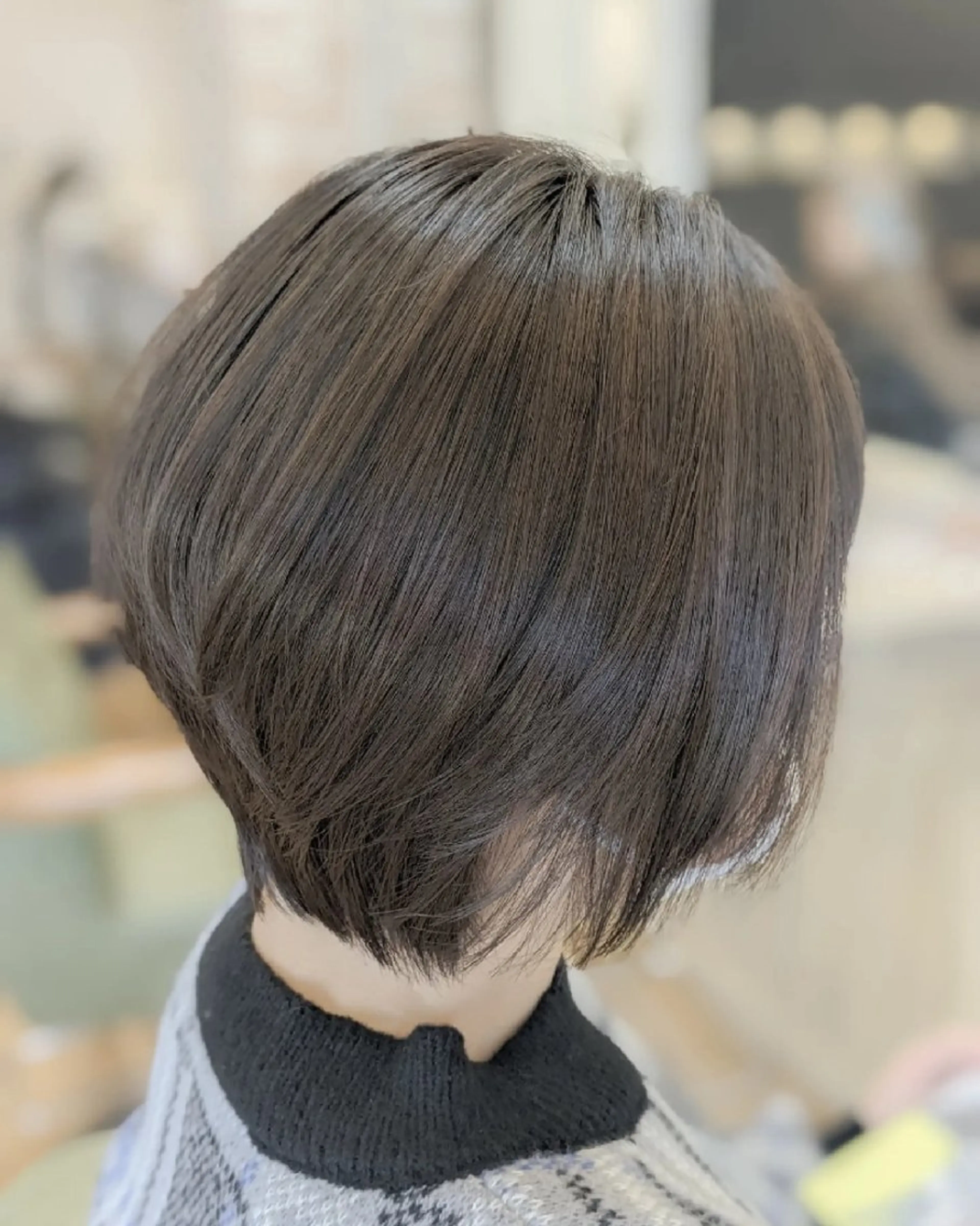 ショート カット ヘアカラー 加藤 彩のヘアスタイル