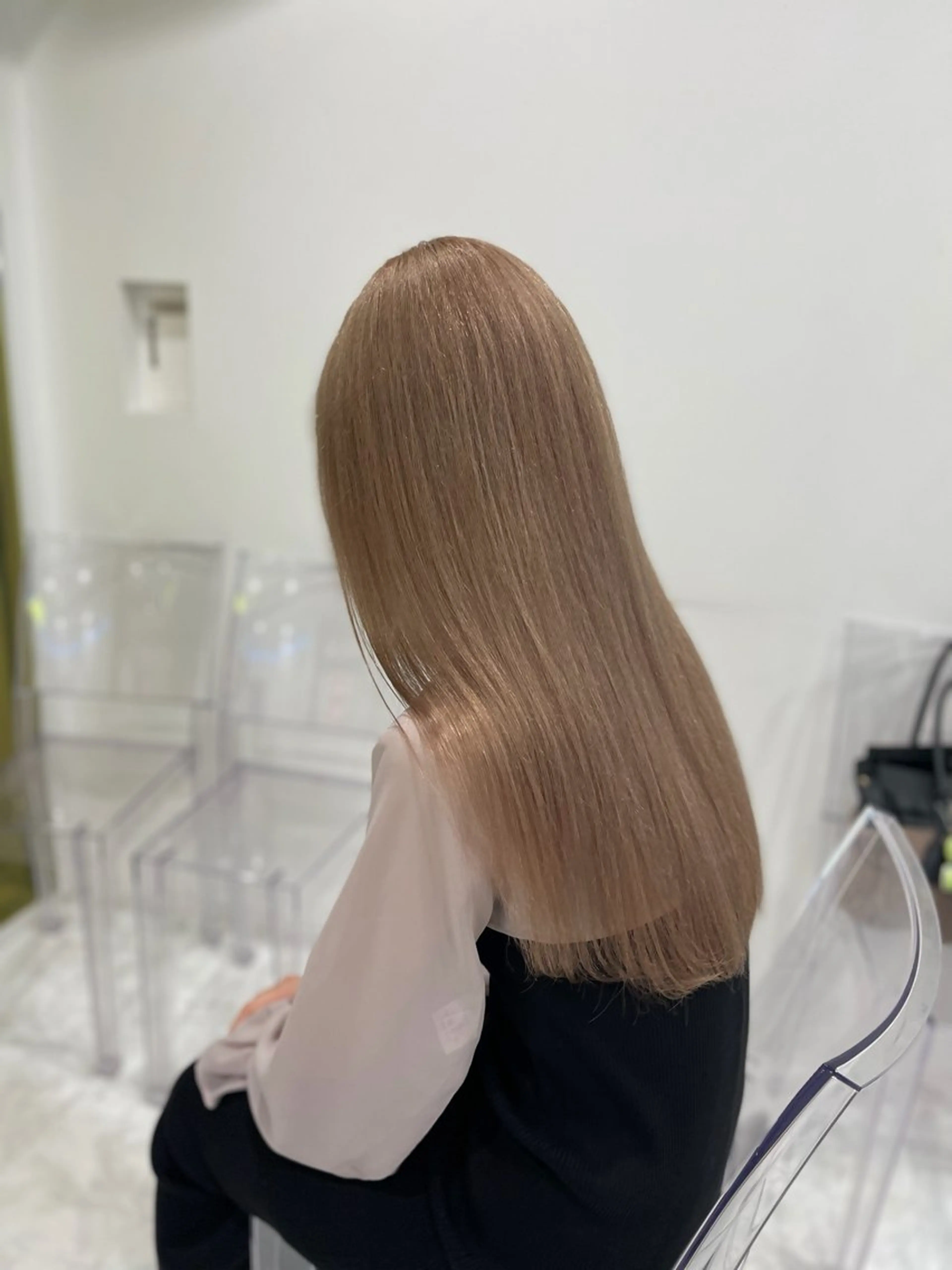 ロング ヘアカラー トリートメント 艶髪ハイトーンカラー 渋谷🎀ririkaのヘアスタイル