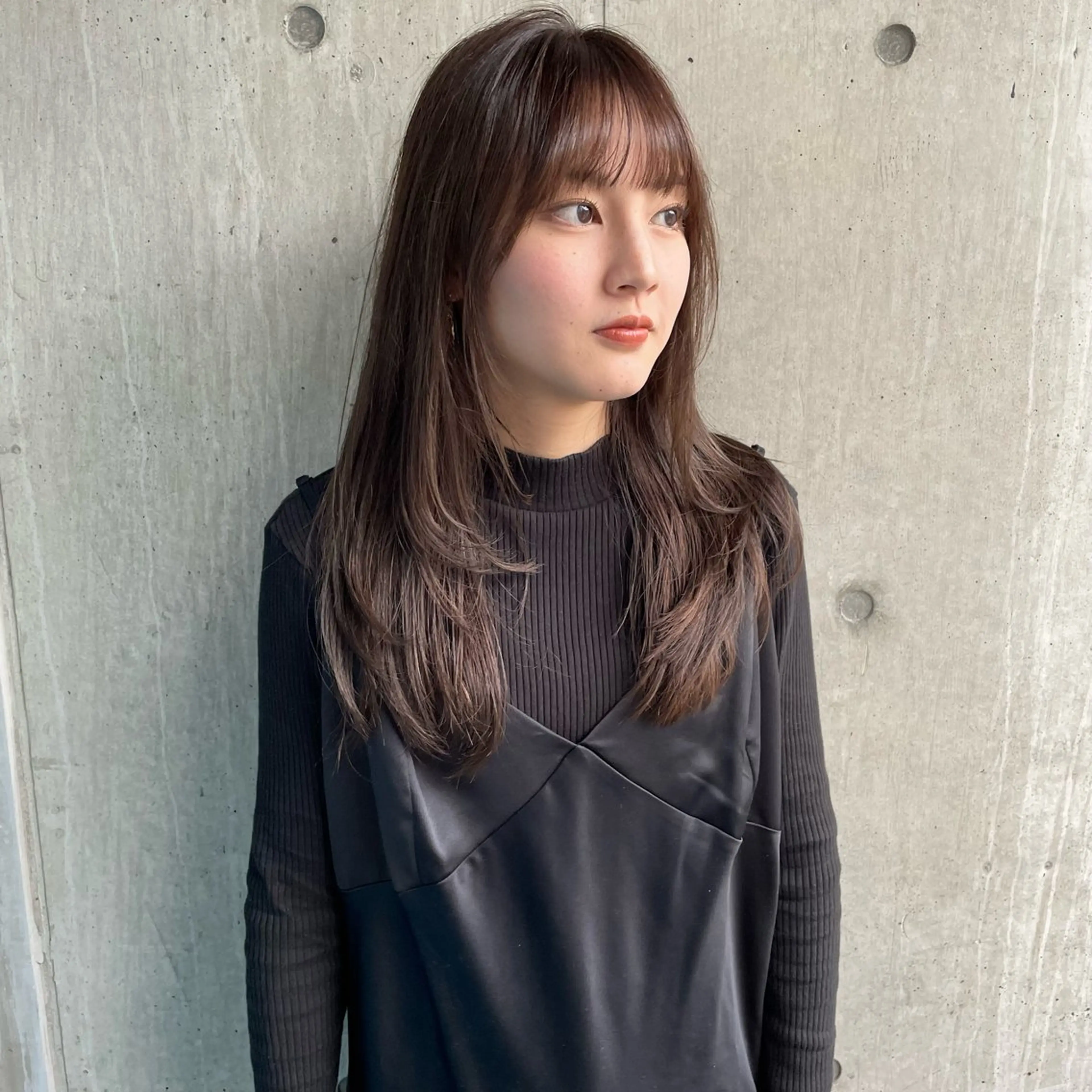 ロング カラー ブリーチ ケアブリーチ 透明感カラー ダブルカラー ブリーチなしカラー ヘアカラー トリートメント nonoka オリーブ/レイヤーのヘアスタイル