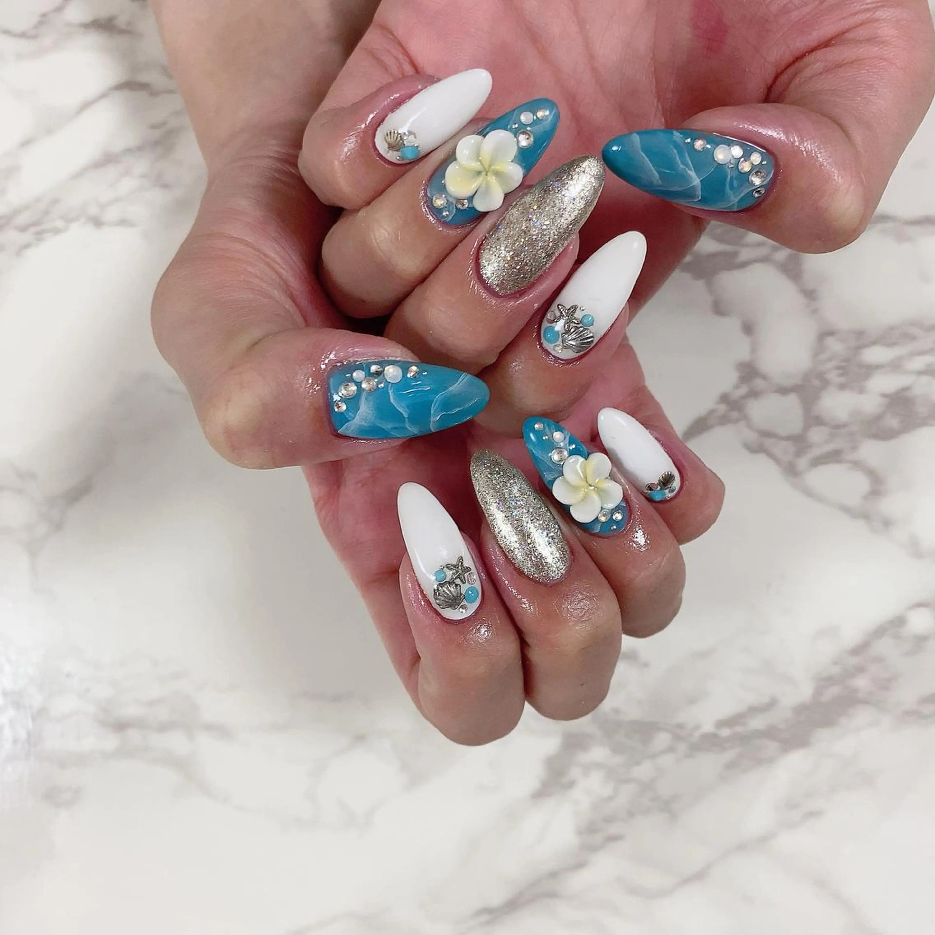 ネイル ハンドネイル SOL NAILのネイルデザイン