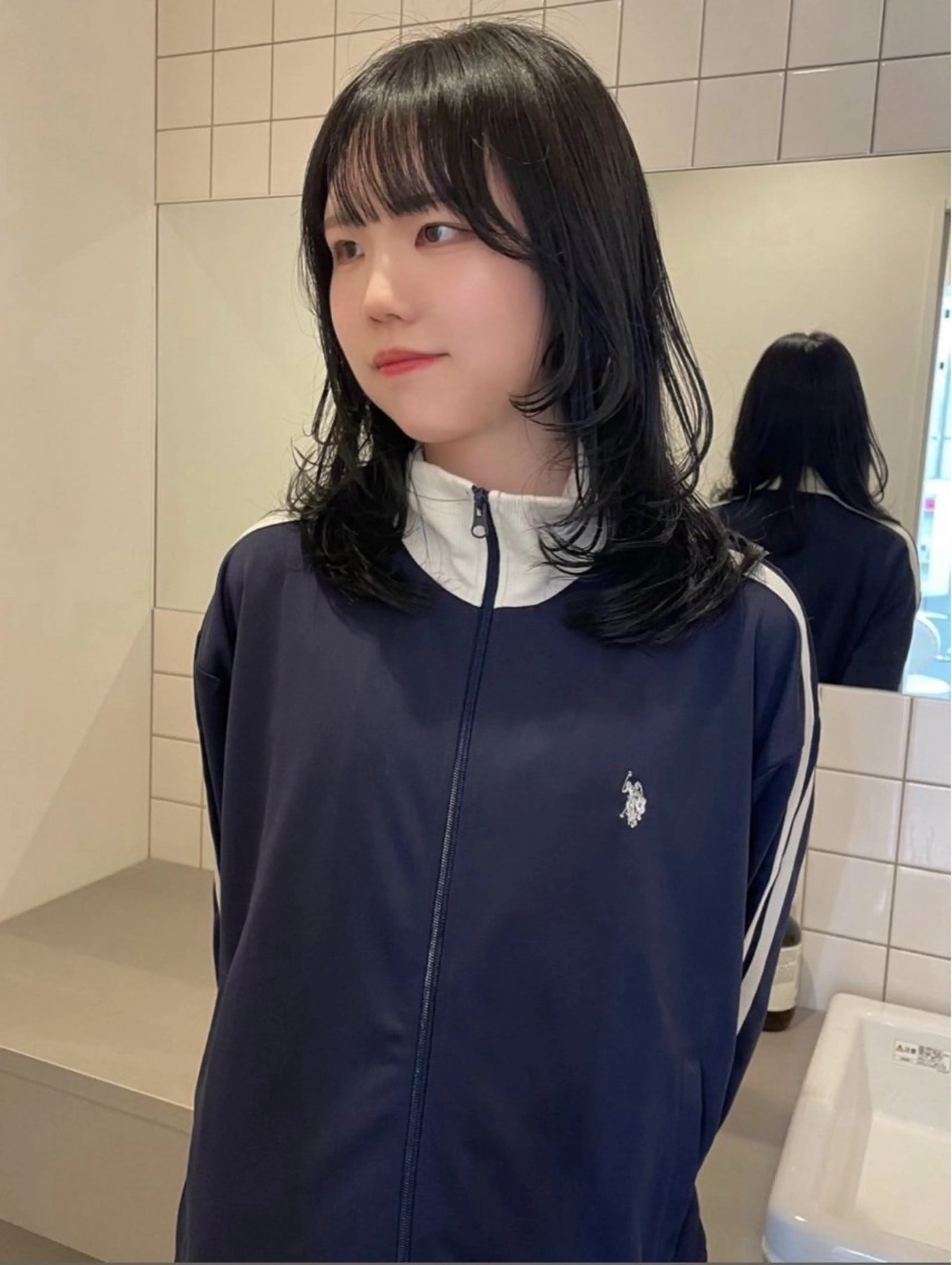 ミディアム runa/栄/パーマ /ブリーチモデルのヘアスタイル