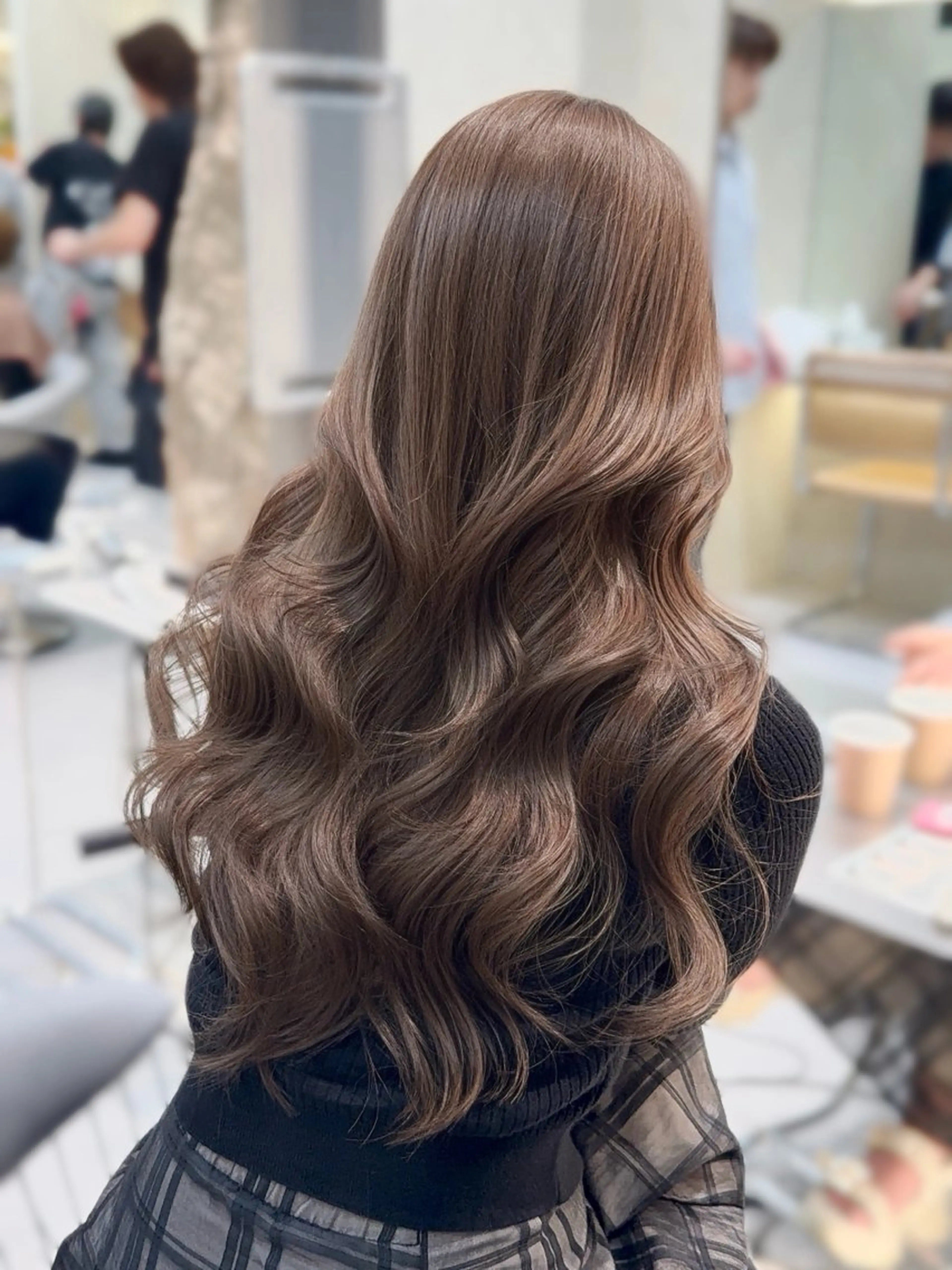 カラー ゆうま/ 抜け感艶カラーのヘアスタイル