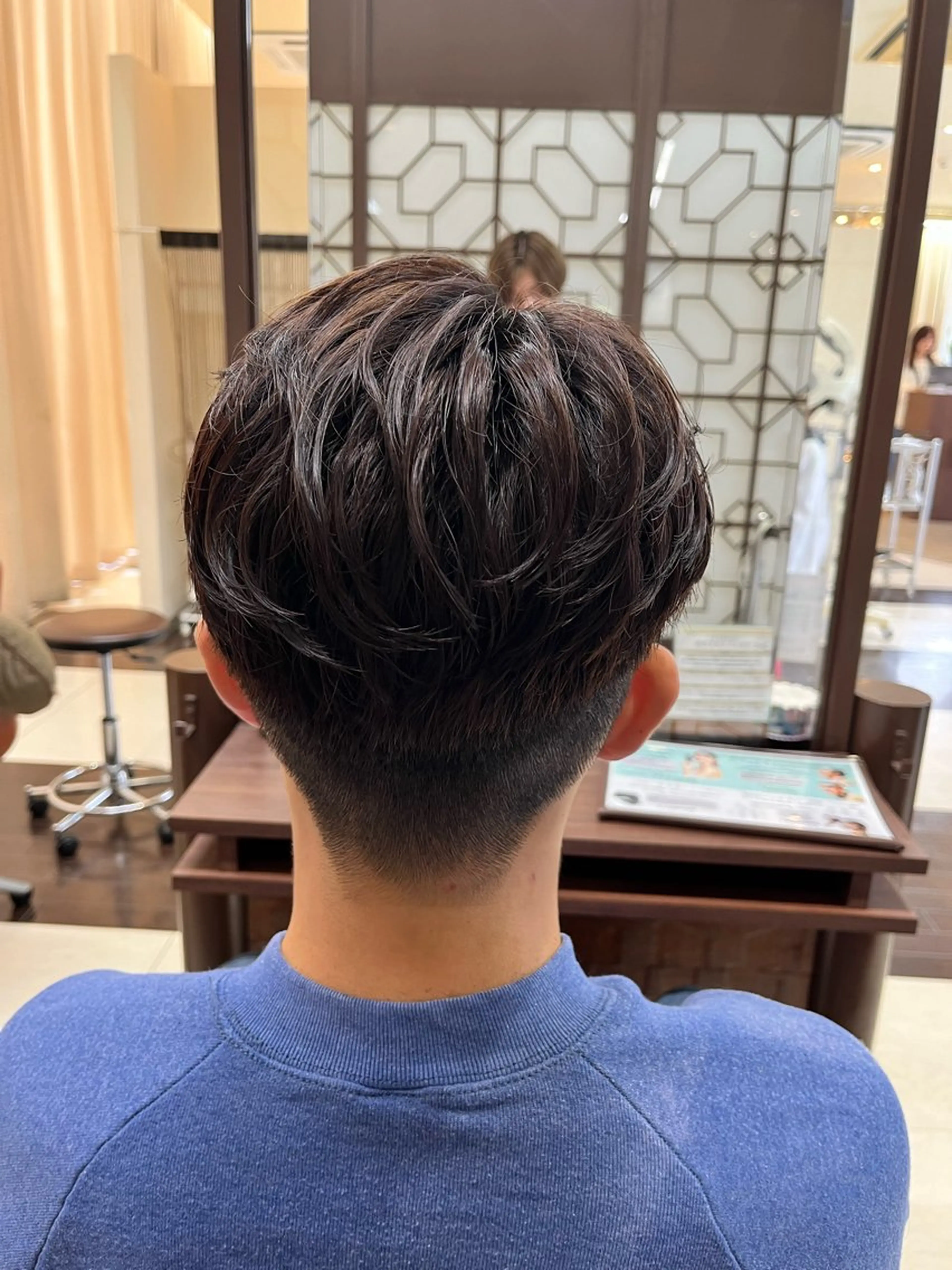 ショート パーマ メンズ センターパート メンズパーマ ニュアンスパーマ 🧊メンズ特化🧊 高木航希のヘアスタイル