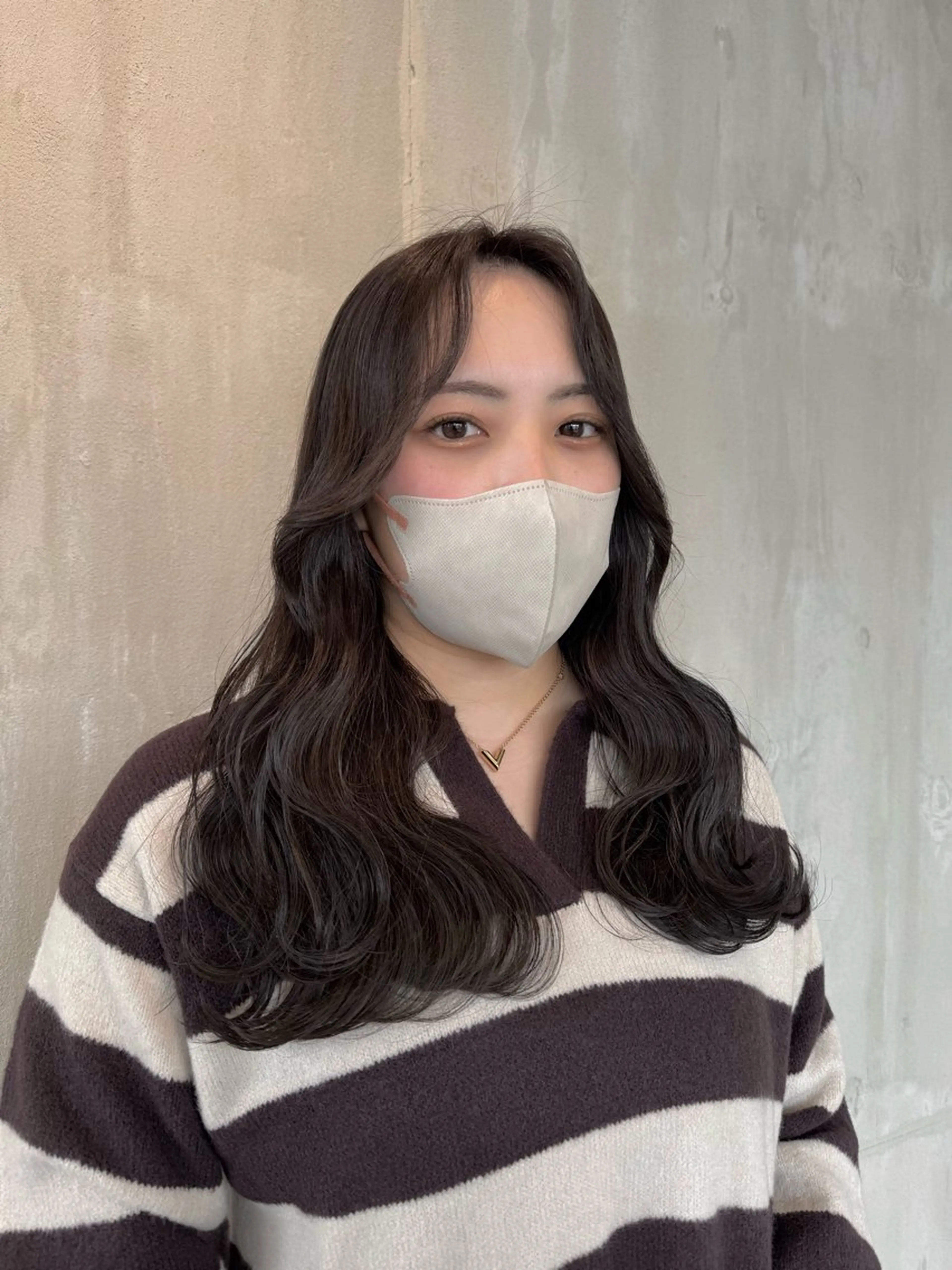 ロング カラー ヘアカラー トリートメント 透明感カラー 天羅のヘアスタイル