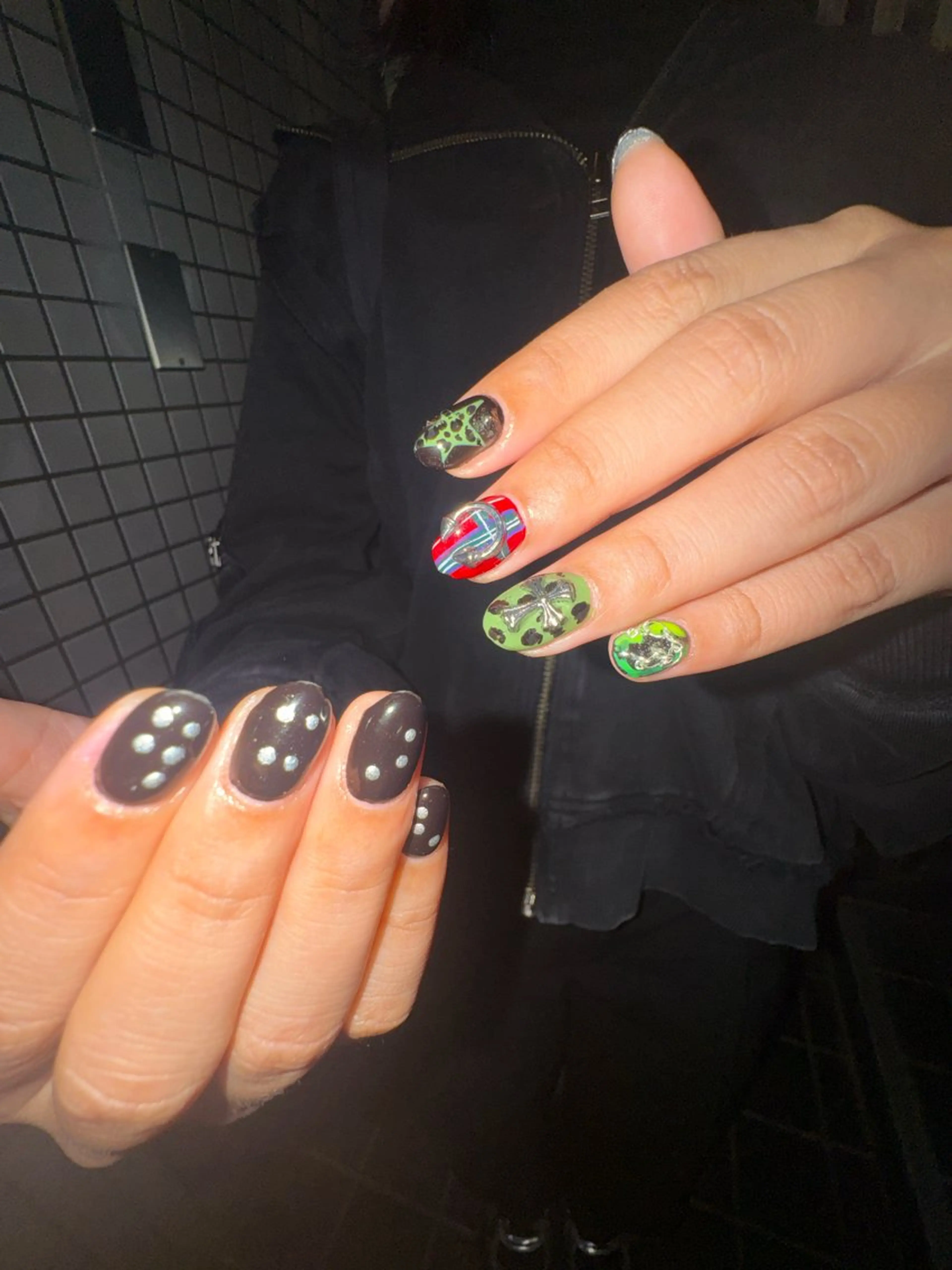 ネイル ハンドネイル フットネイル MITSUKI🪡 海外/個性派/ロングのネイルデザイン