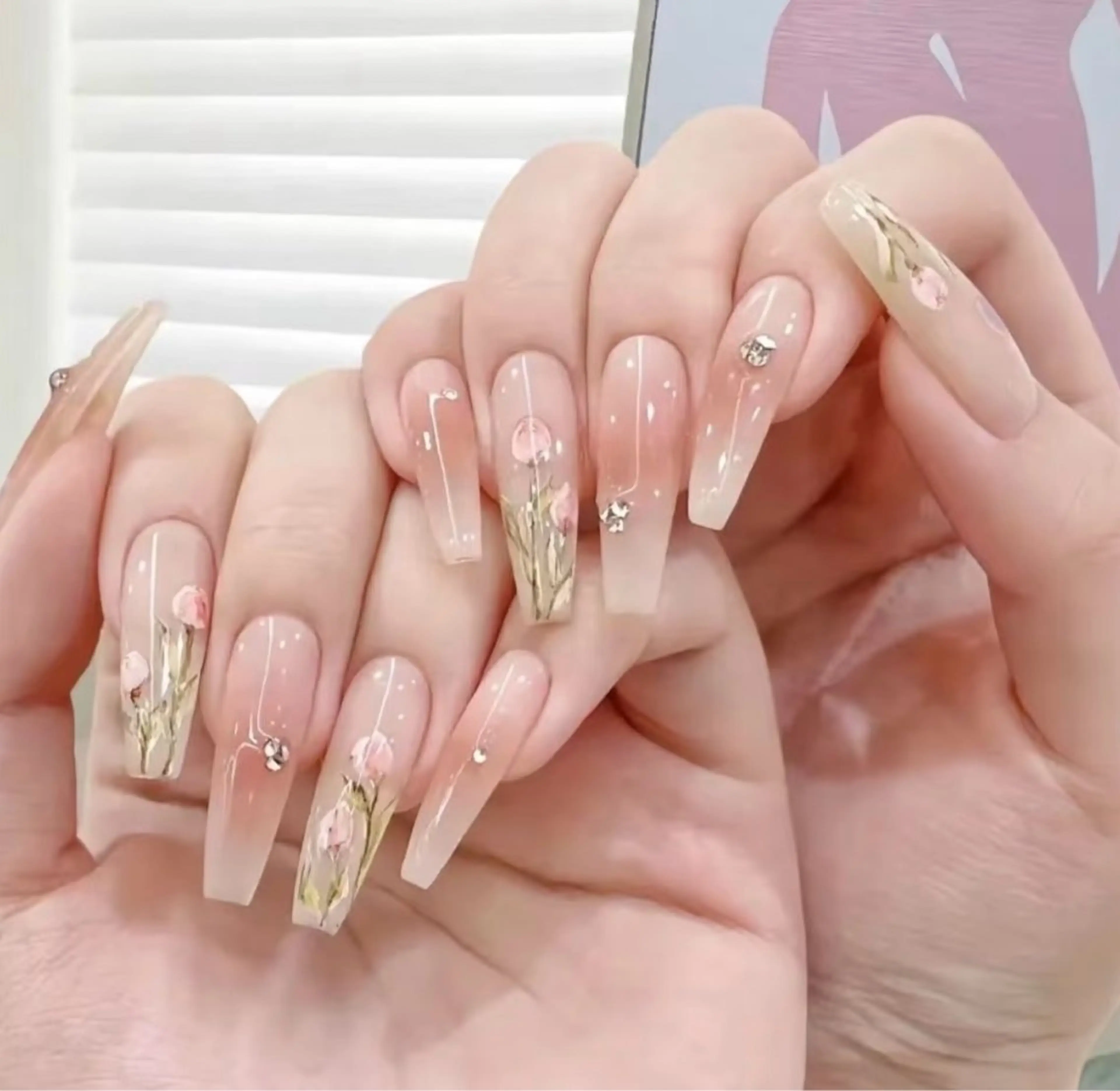 ネイル ハンドネイル D-BEAUTY Nailsalonのネイルデザイン