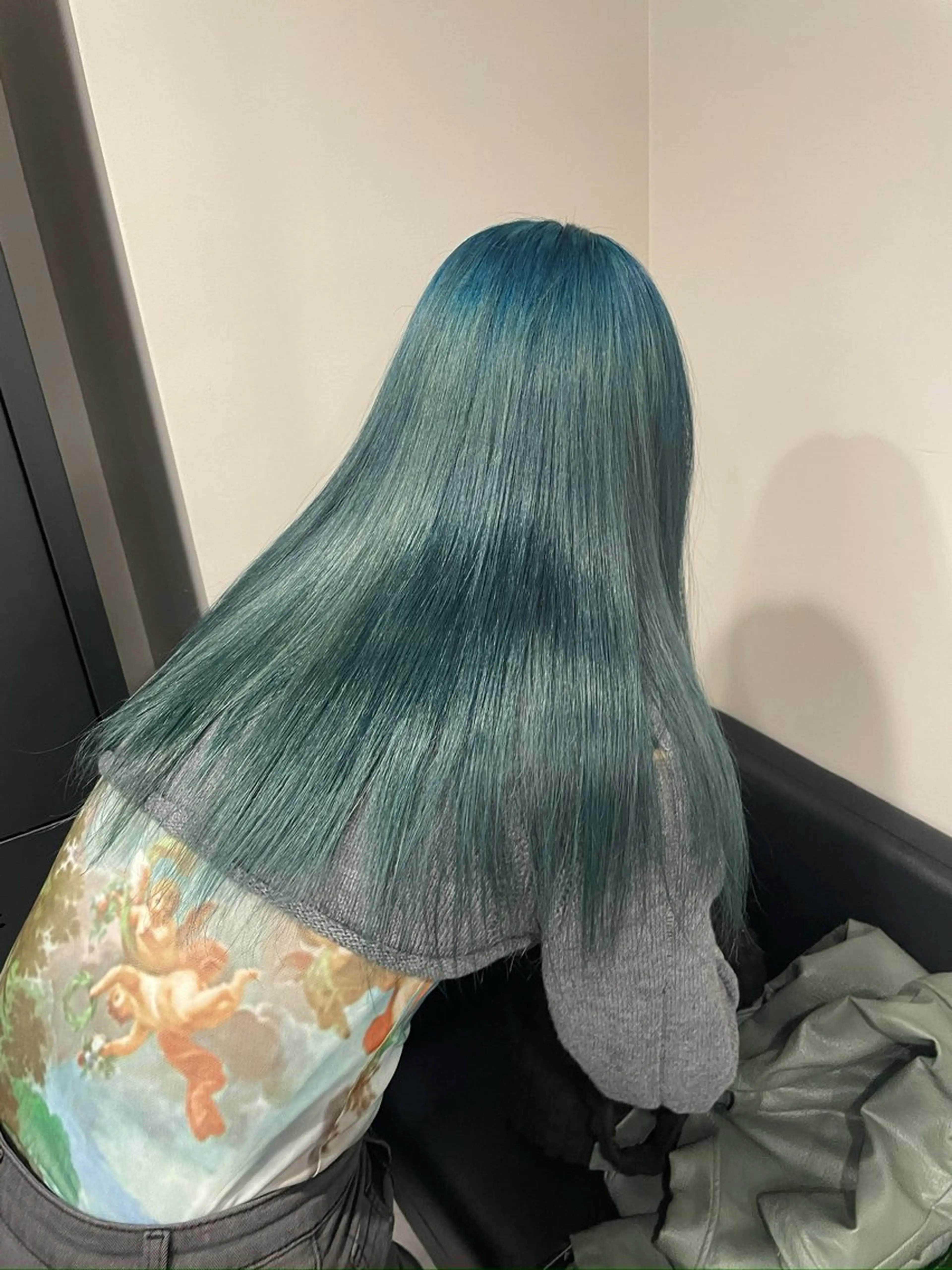 ロング カラー カット ヘアカラー トリートメント 切りっぱなしボブ レイヤー/縮毛矯正のヘアスタイル