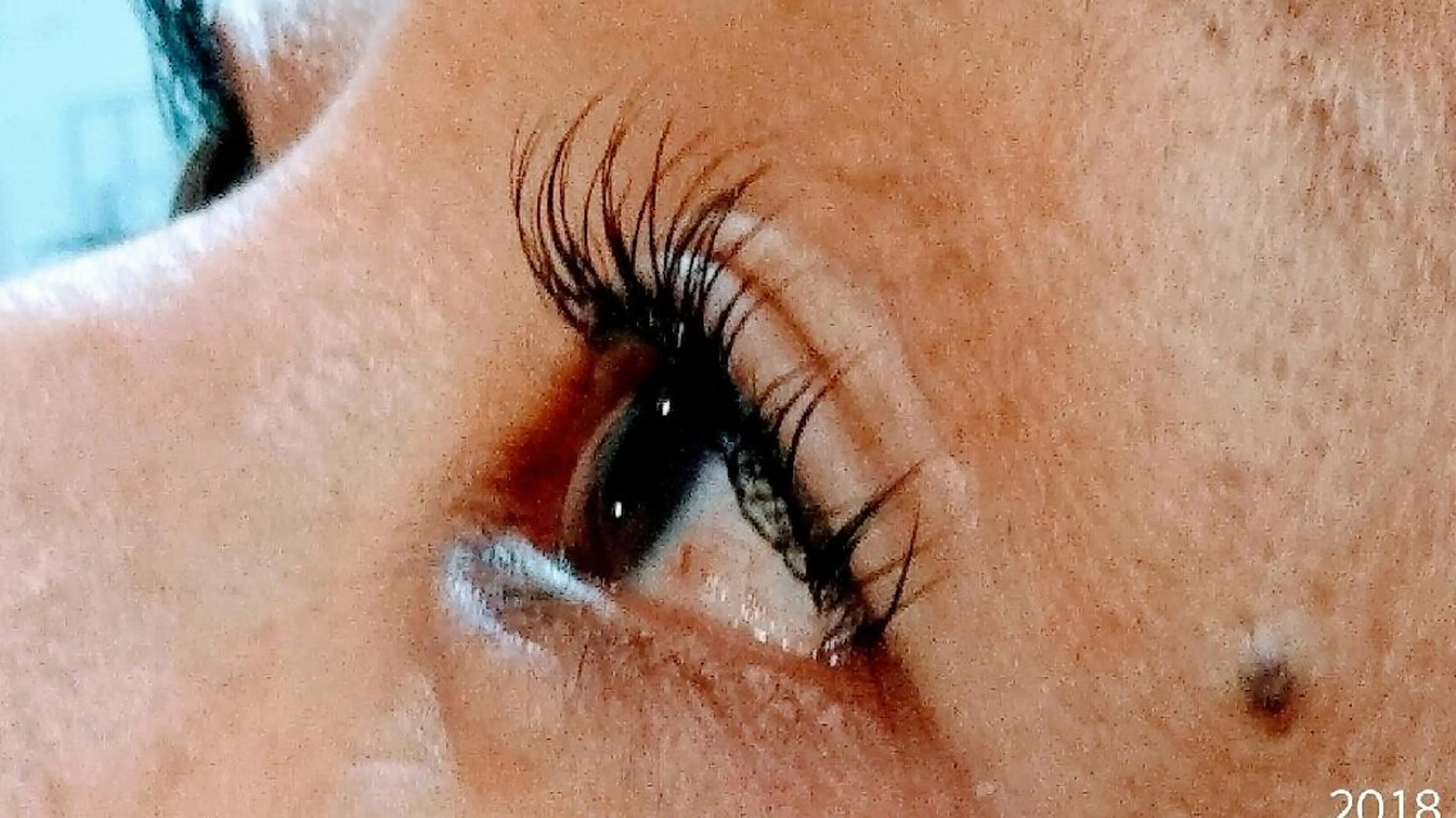 マツエク・マツパ フラットラッシュ パリジェンヌラッシュリフト verba バーバの眉毛・アイブロウイメージ