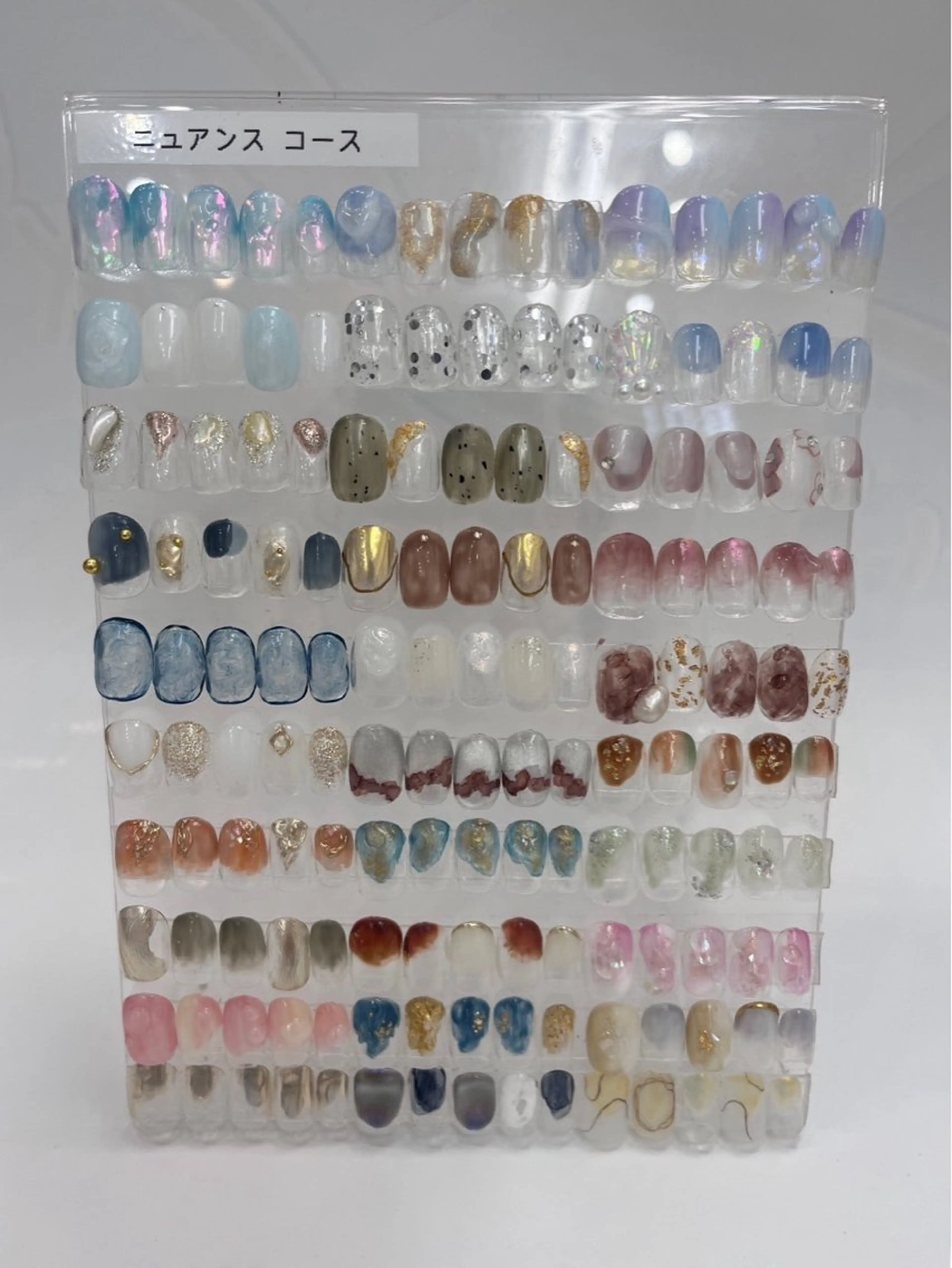 ネイル FUKASAWA Aのネイルデザイン