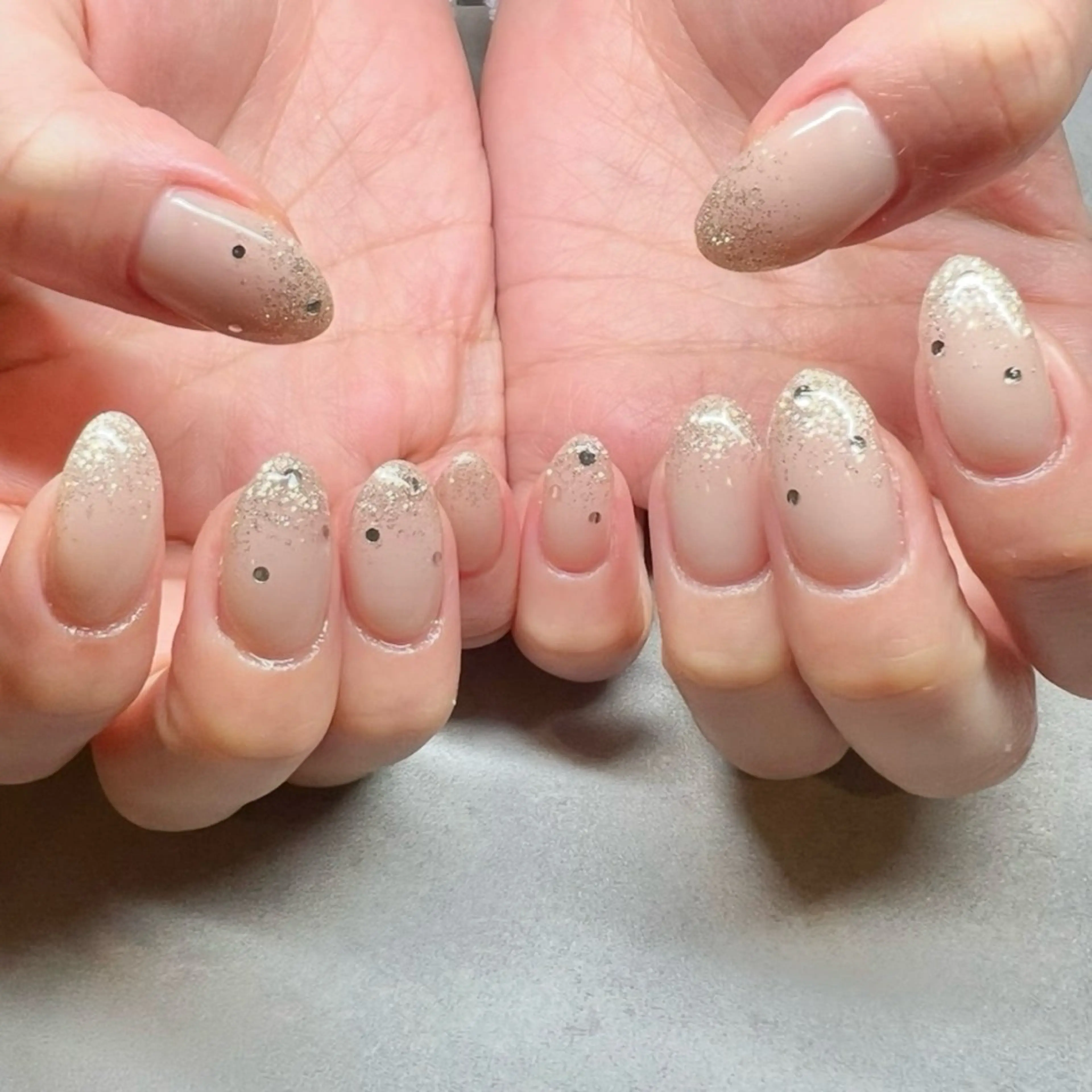 ネイル YUKO🩶 sofa立川のネイルデザイン