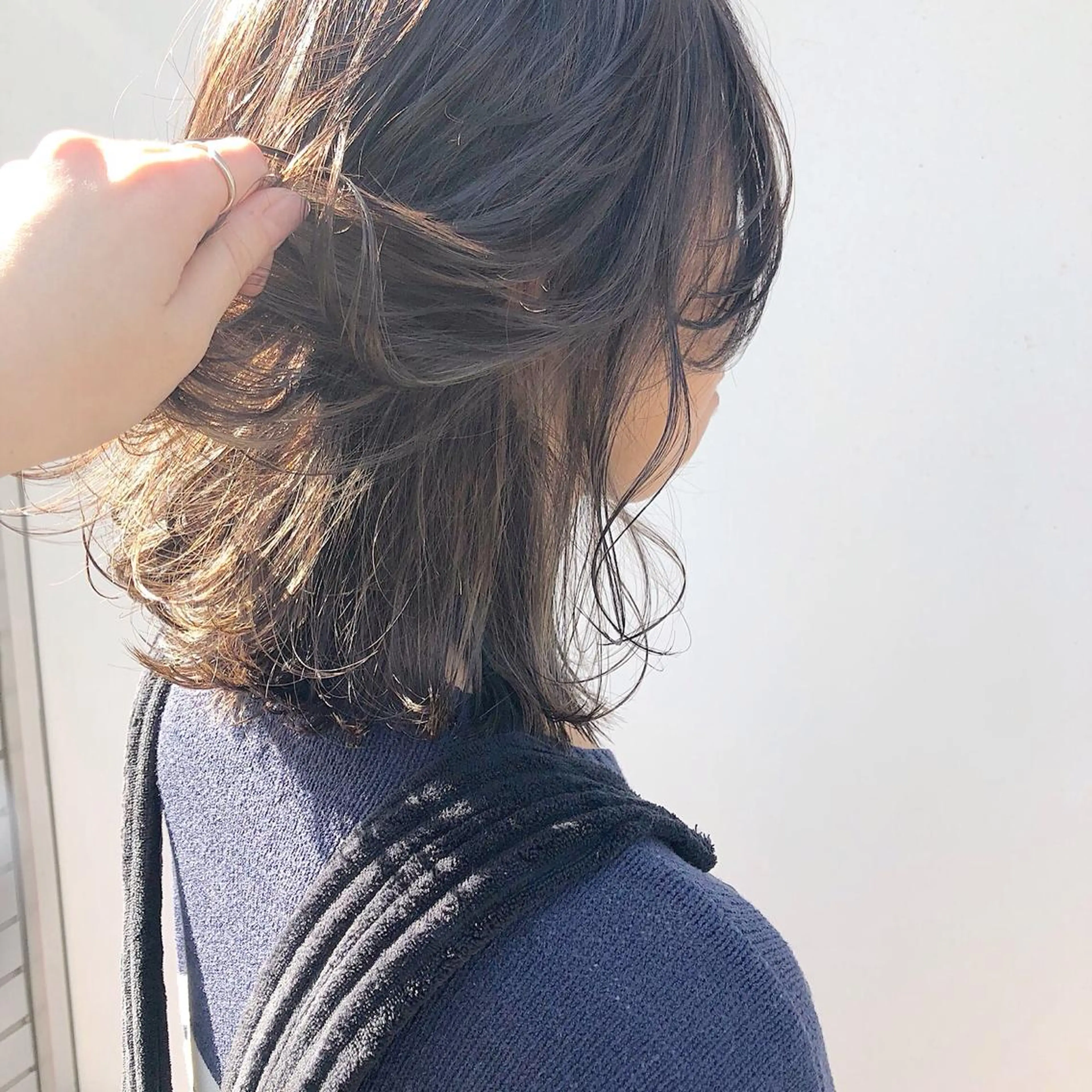 ミディアム カラー 榎園 由美のヘアスタイル