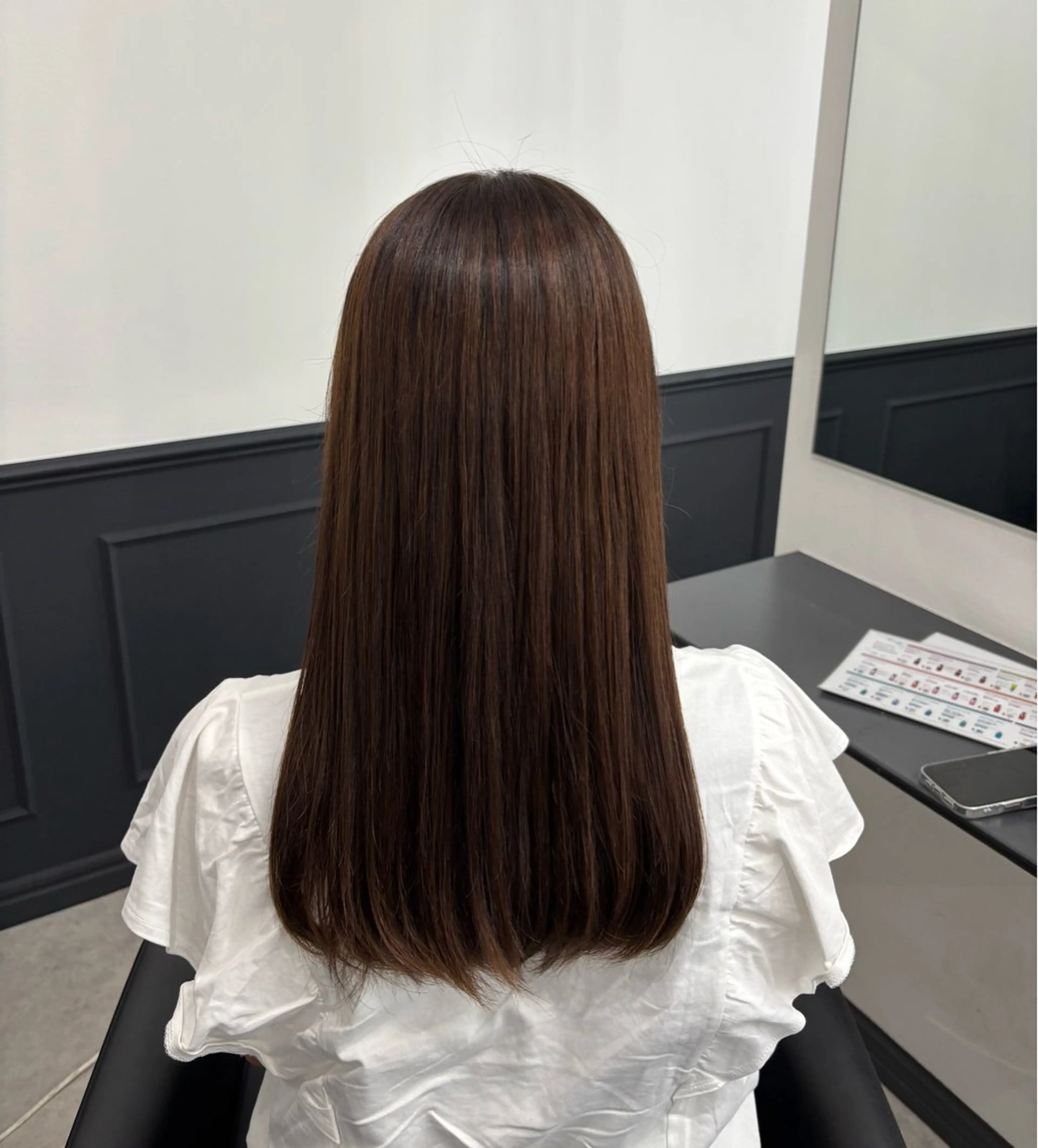 カラー 長谷川 さくらのヘアスタイル