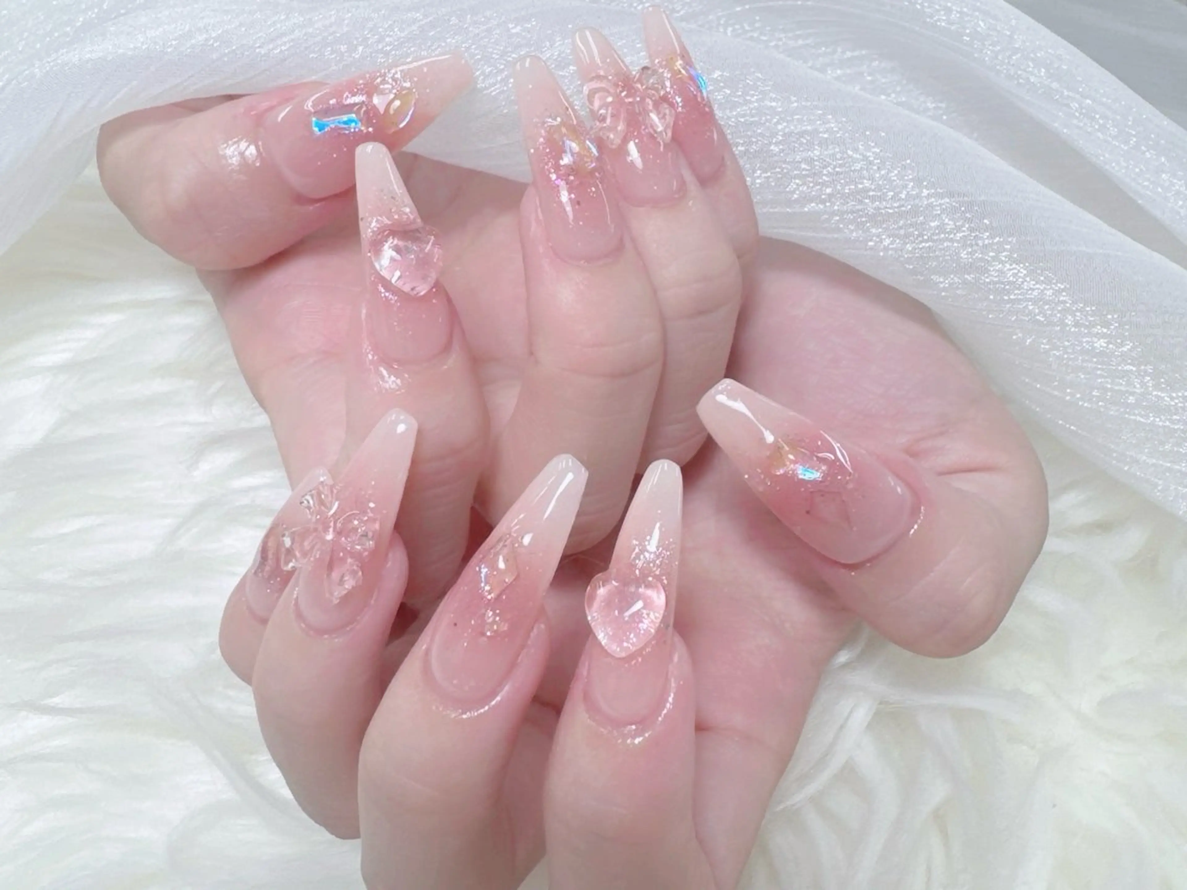 ネイル フットネイル フレンチネイル グラデーション 韓国ネイル マグネットネイル ハンドネイル ハンドケア Hara Nail 【持ち込みOK】のネイルデザイン