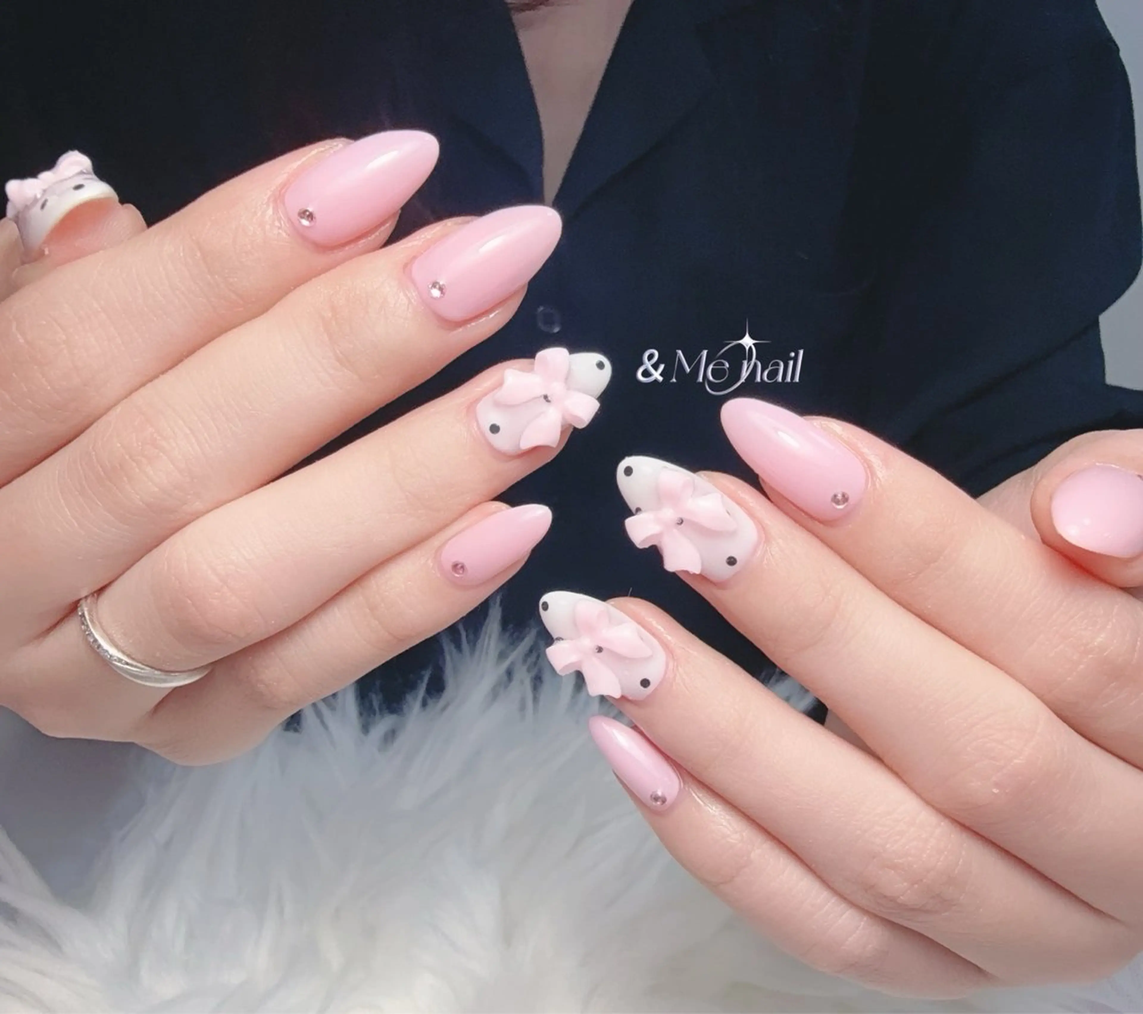 ネイル ハンドネイル &ME ネイルサロンのネイルデザイン