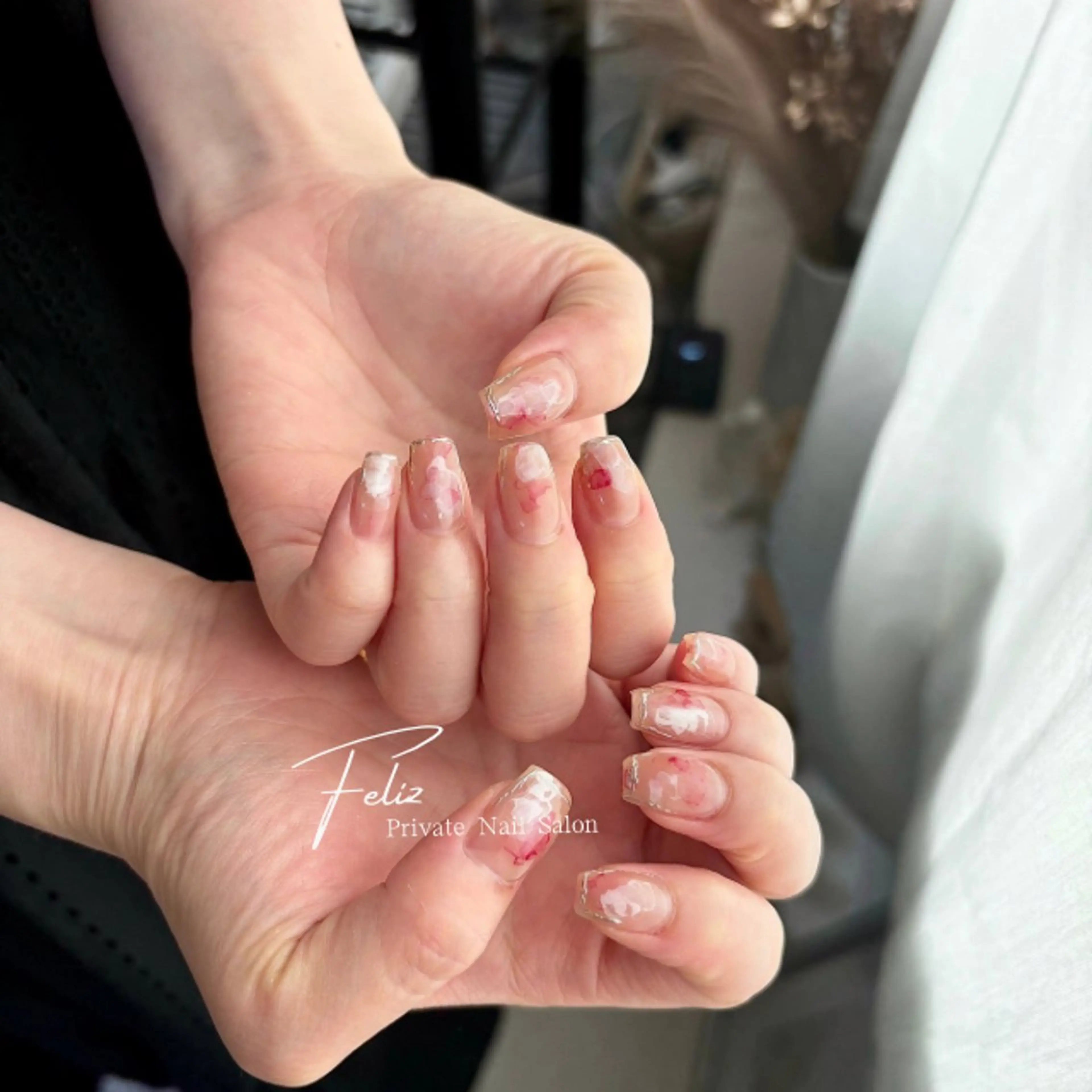 ネイル ハンドネイル ハンドケア Feliz 楽しいネイルサロンのネイルデザイン