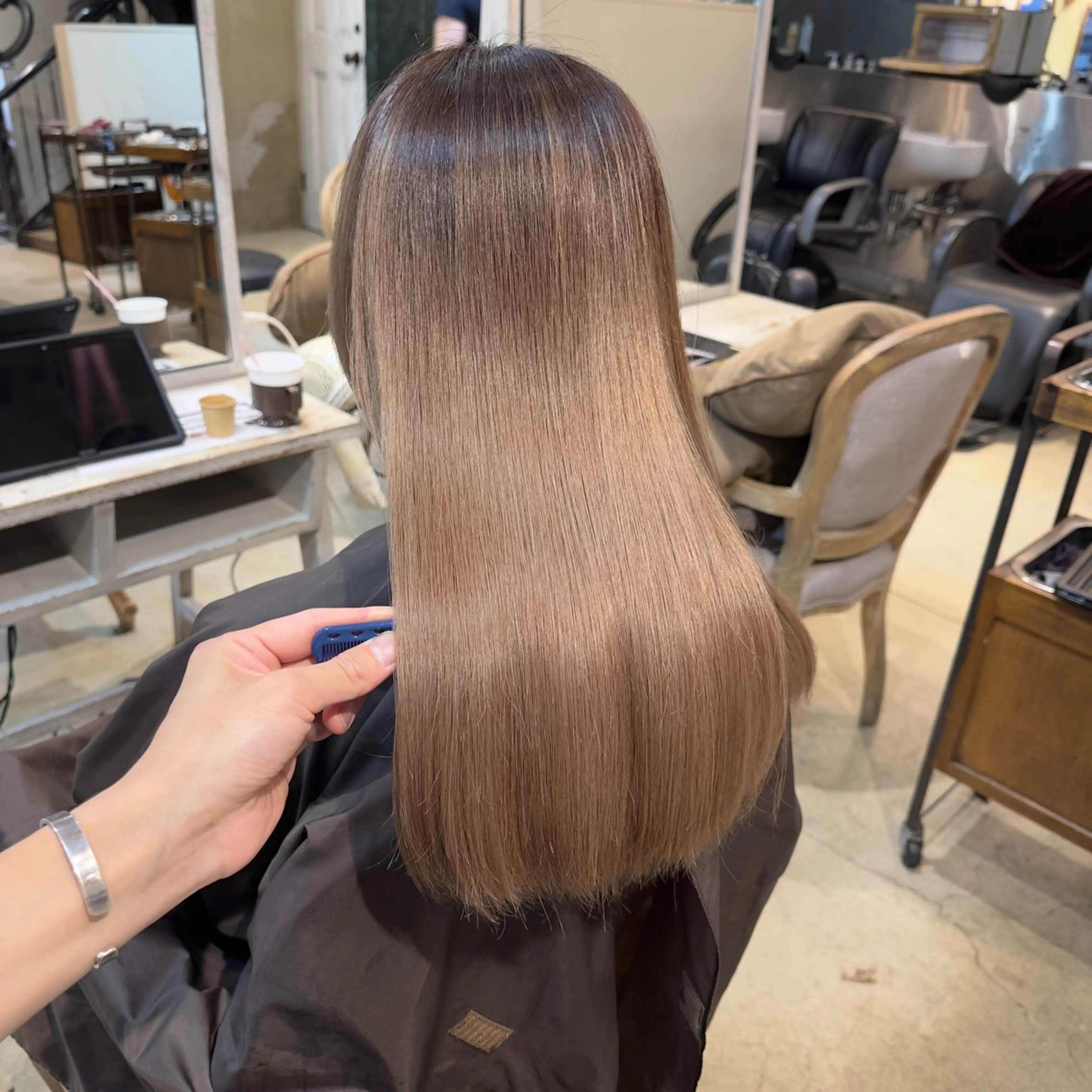 ミディアム カラー カット ヘアカラー トリートメント 中村 龍輝のヘアスタイル
