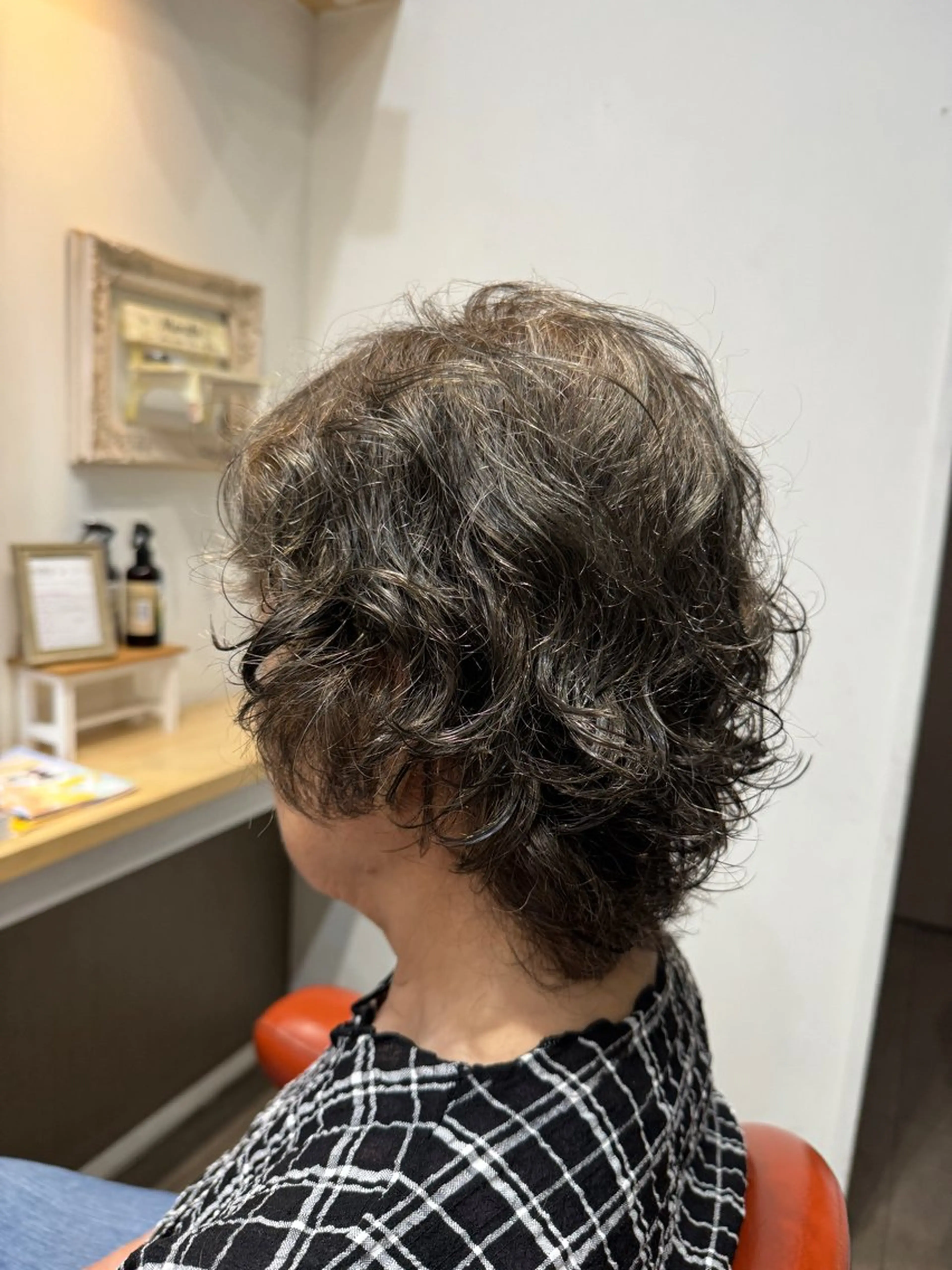 ショート 大塚 しおりのヘアスタイル
