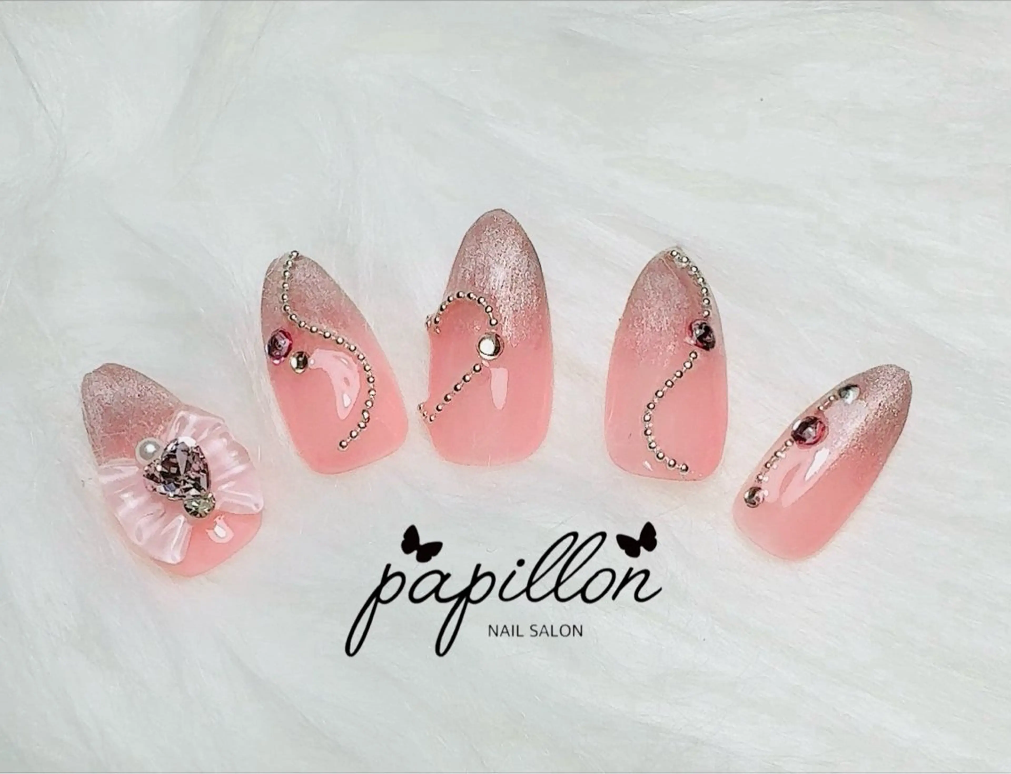 ネイル NAILSALON papillonのネイルデザイン