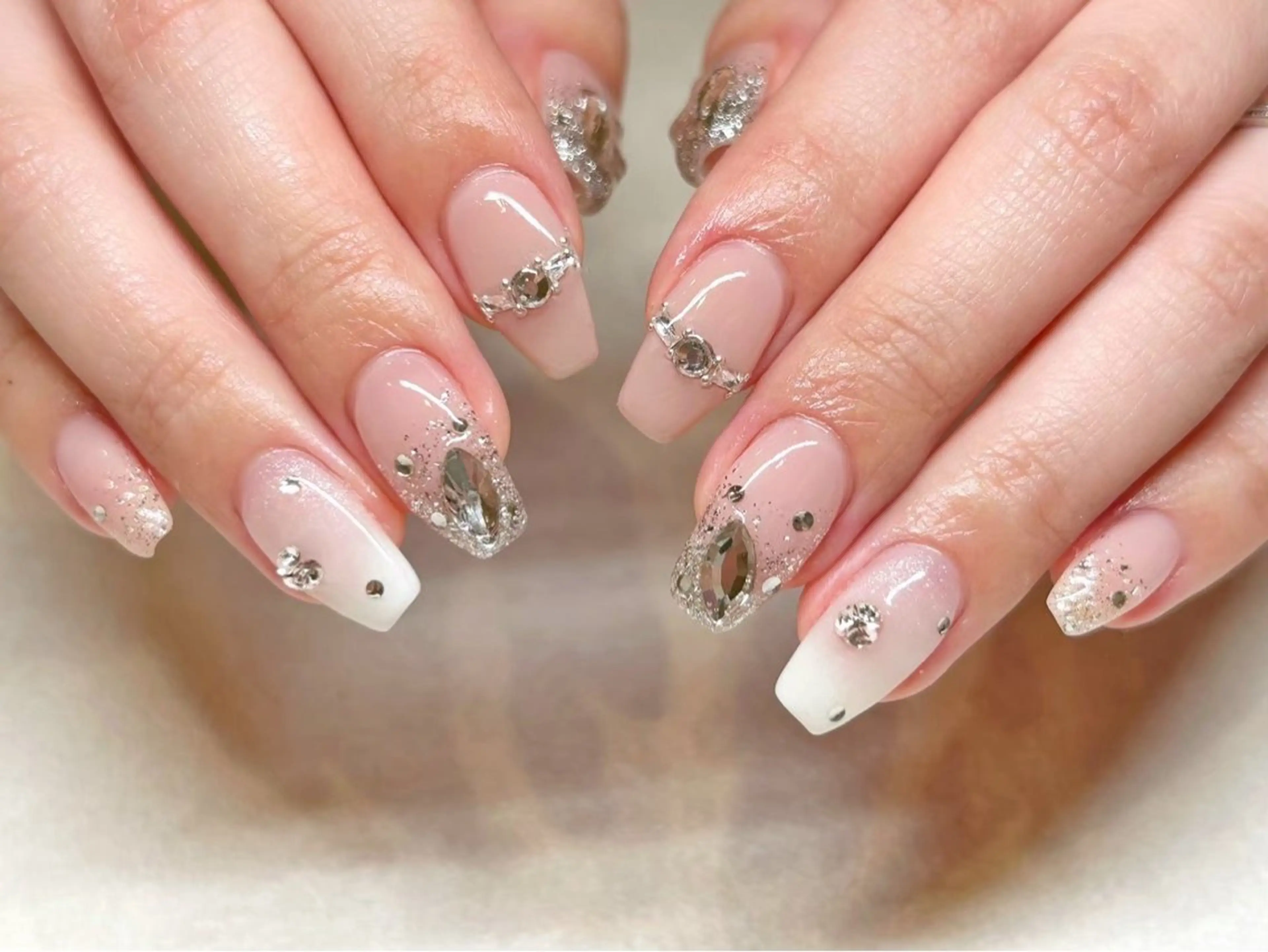 ネイル ハンドネイル 🫧なちゅ盛れ/ ちゅるん/EVA🫧のネイルデザイン