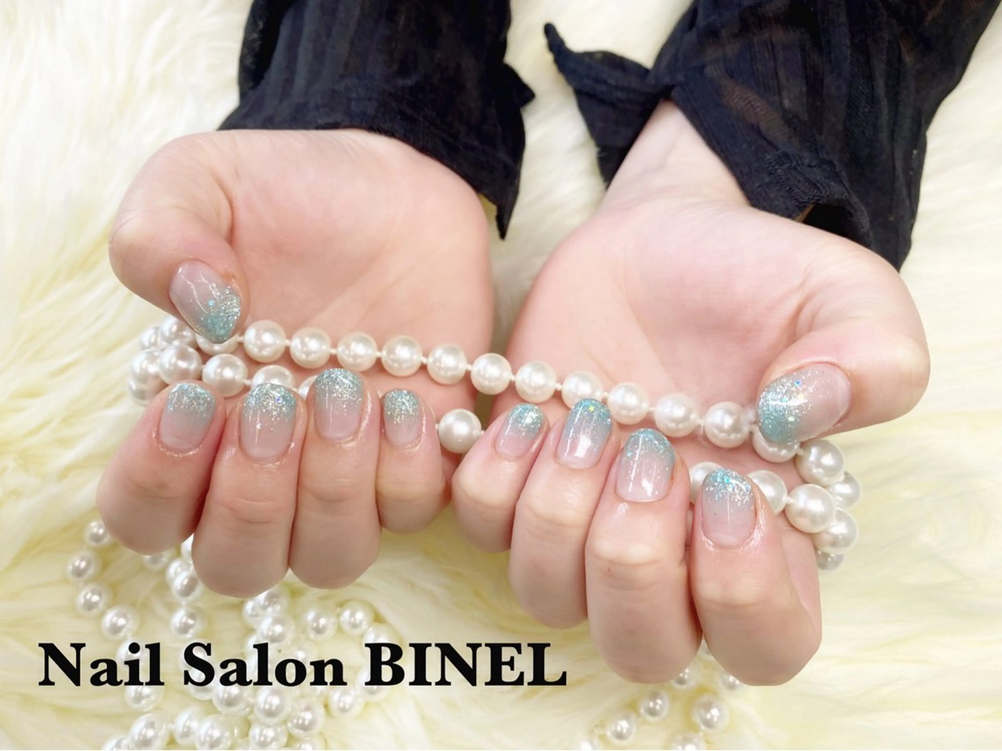 オフあり  ／    グラデーションorラメグラデーション※練習モデル💅(ケア込)の写真