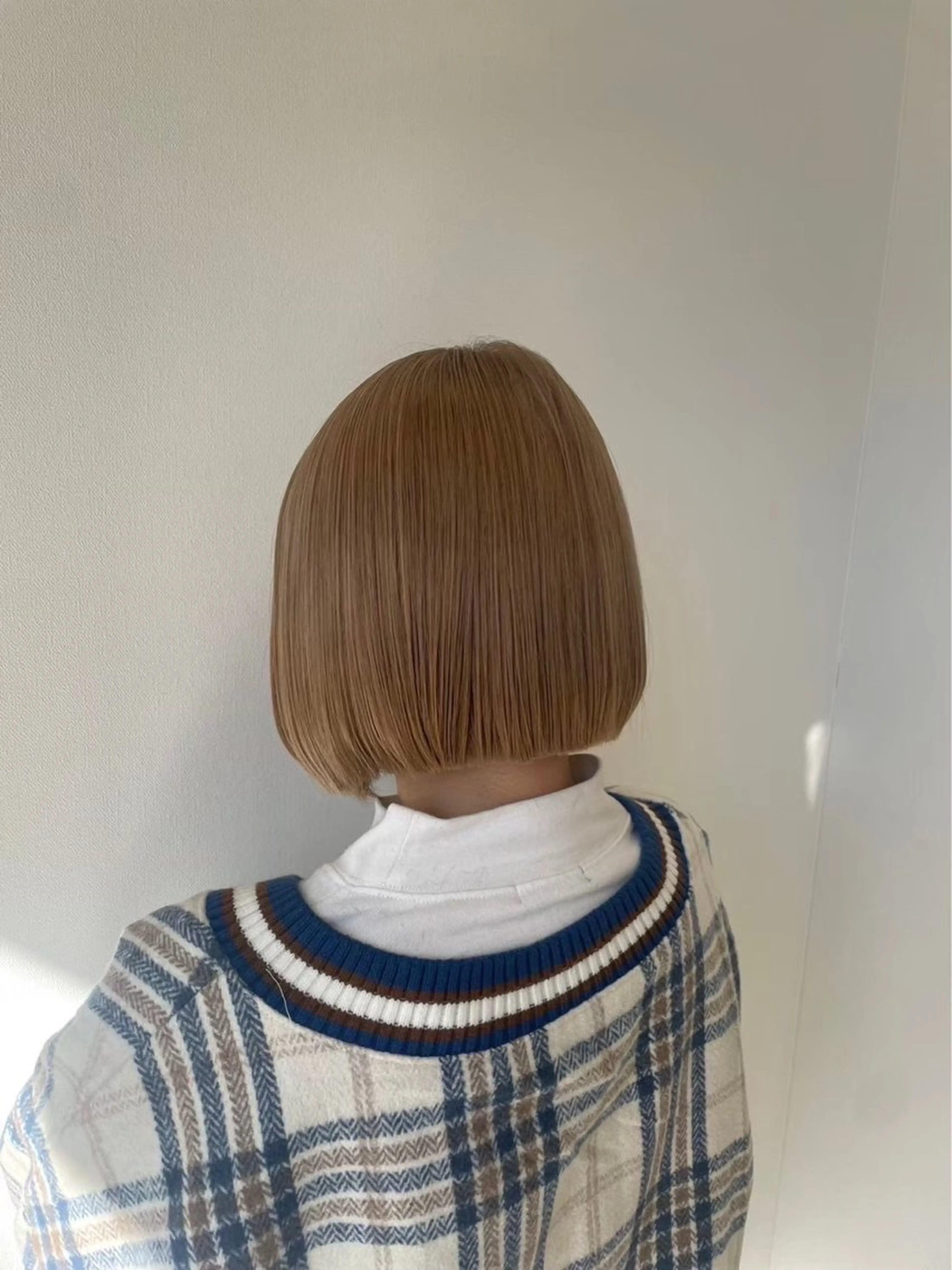 ミディアム カラー 藤本 莉々加のヘアスタイル
